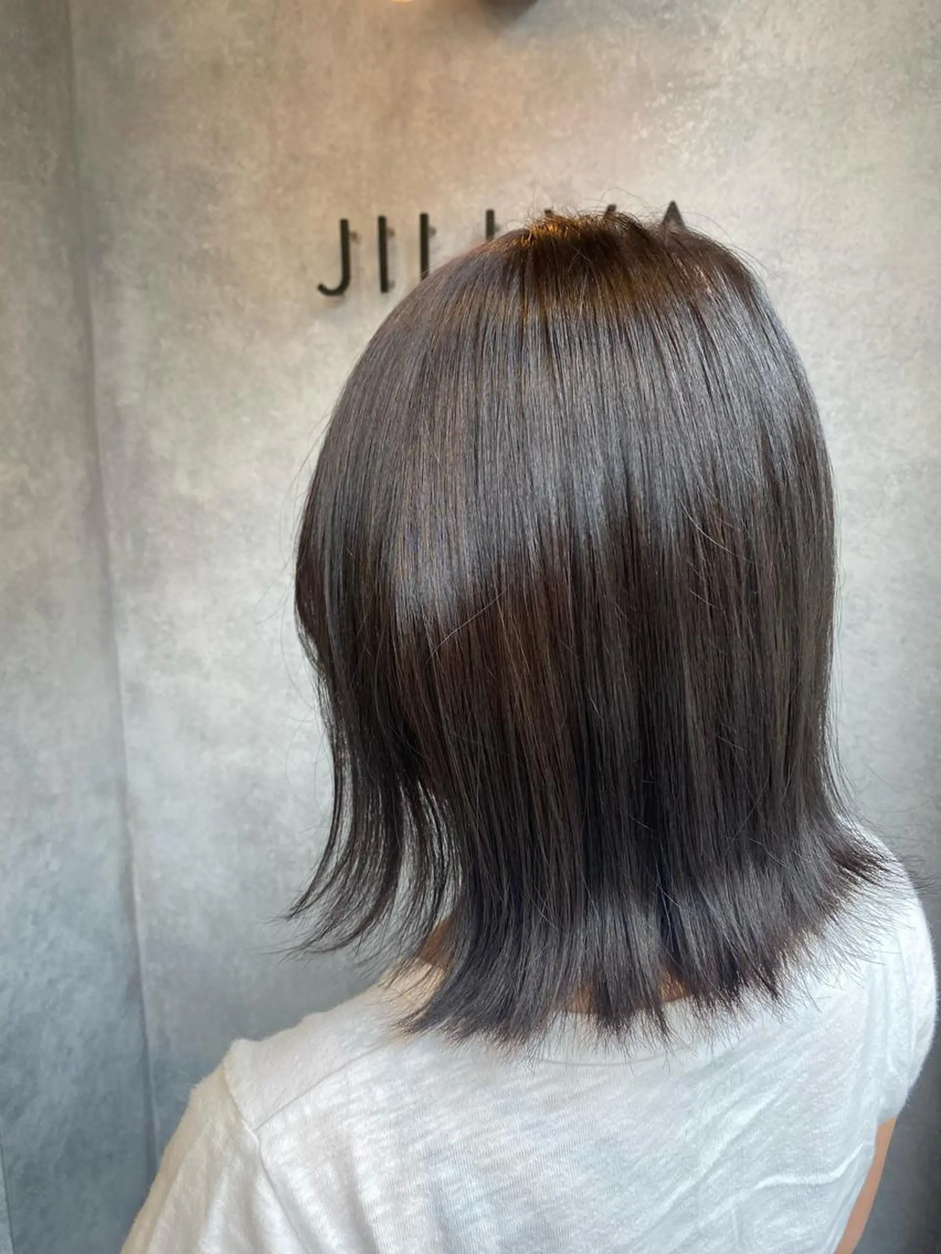 カラー Aimee Shieのヘアスタイル