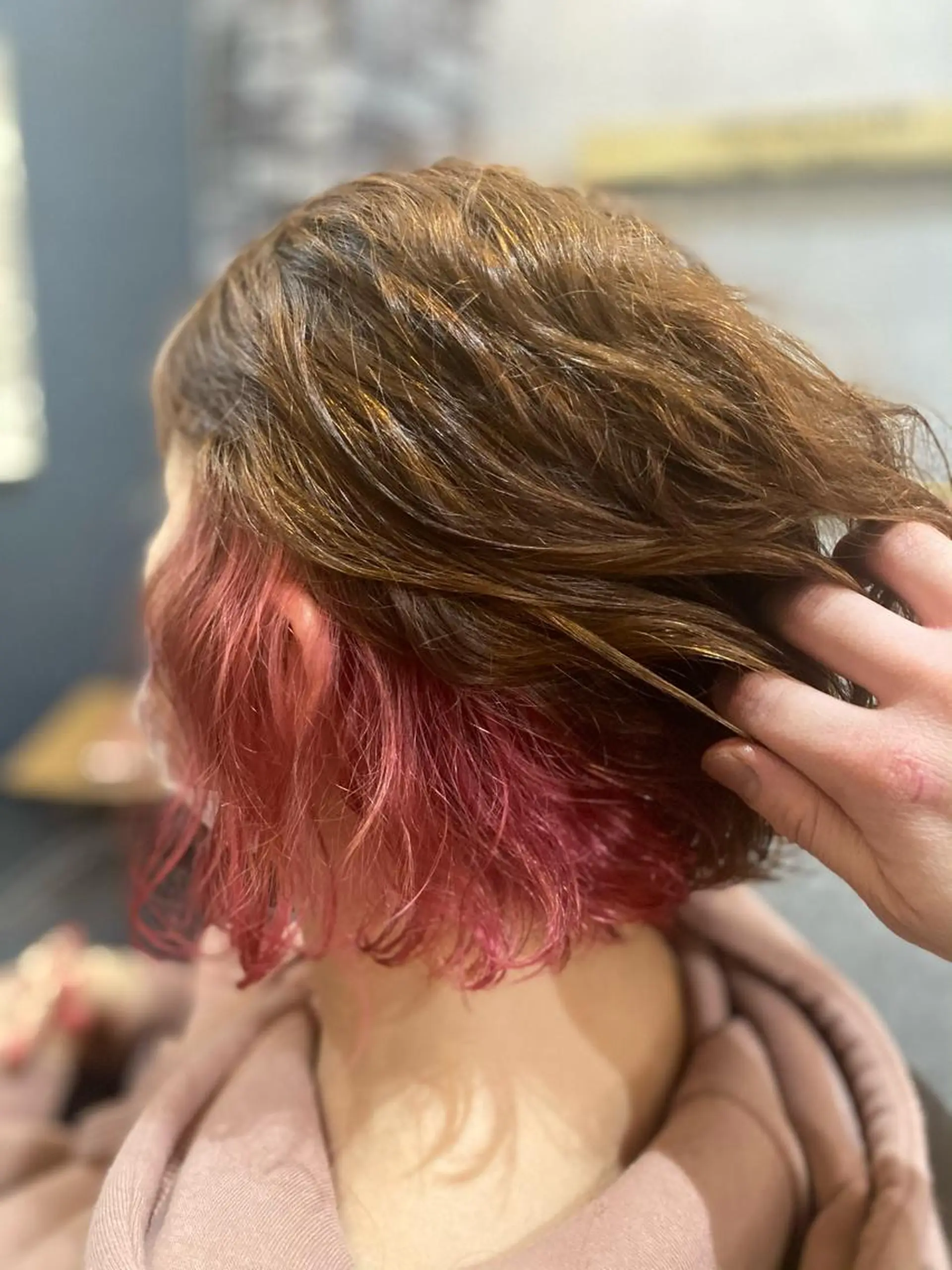 カラー 小山 悦宏のヘアスタイル