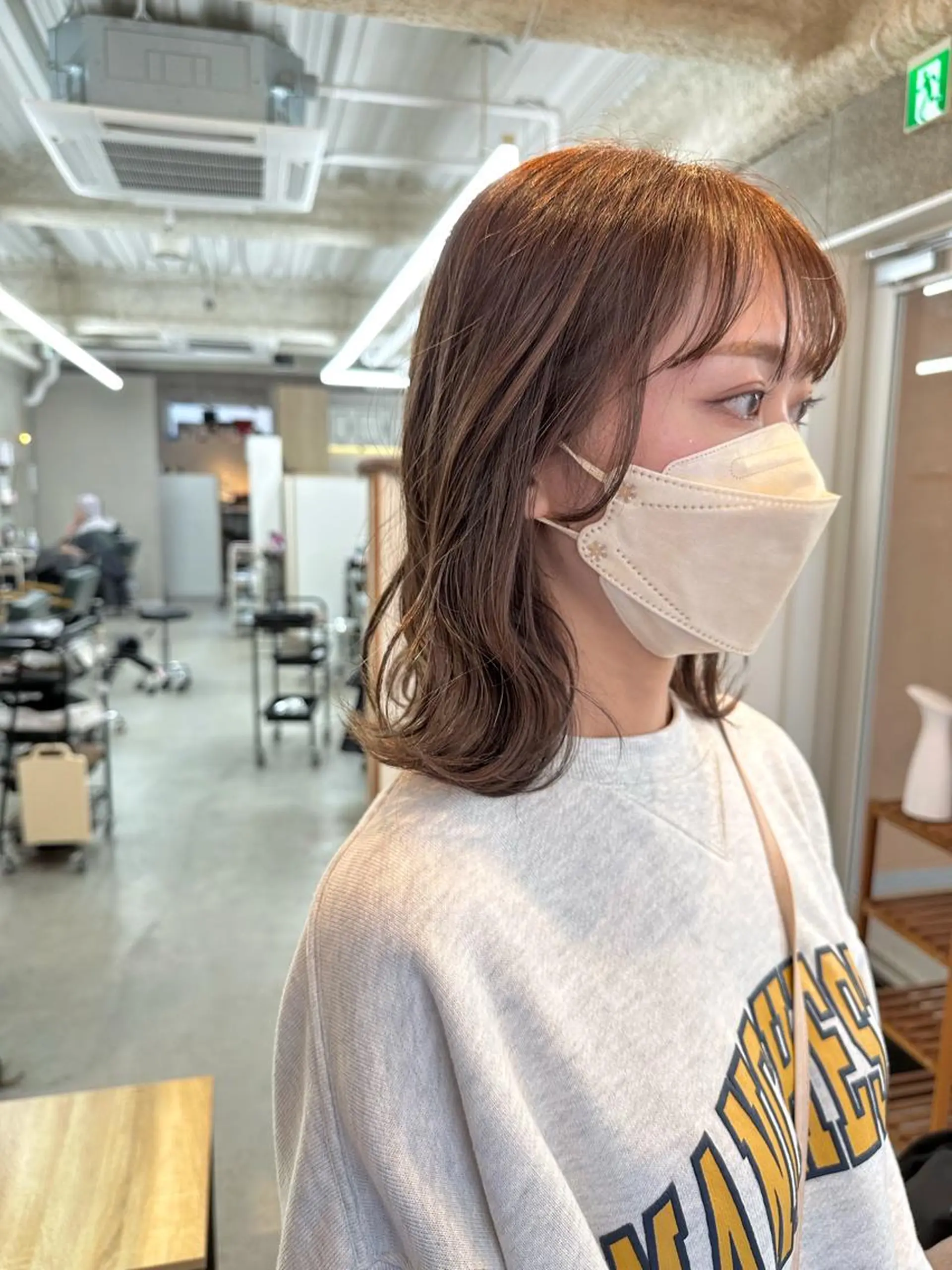 ミディアム カラー カット ヘアカラー トリートメント 八谷 将平のヘアスタイル