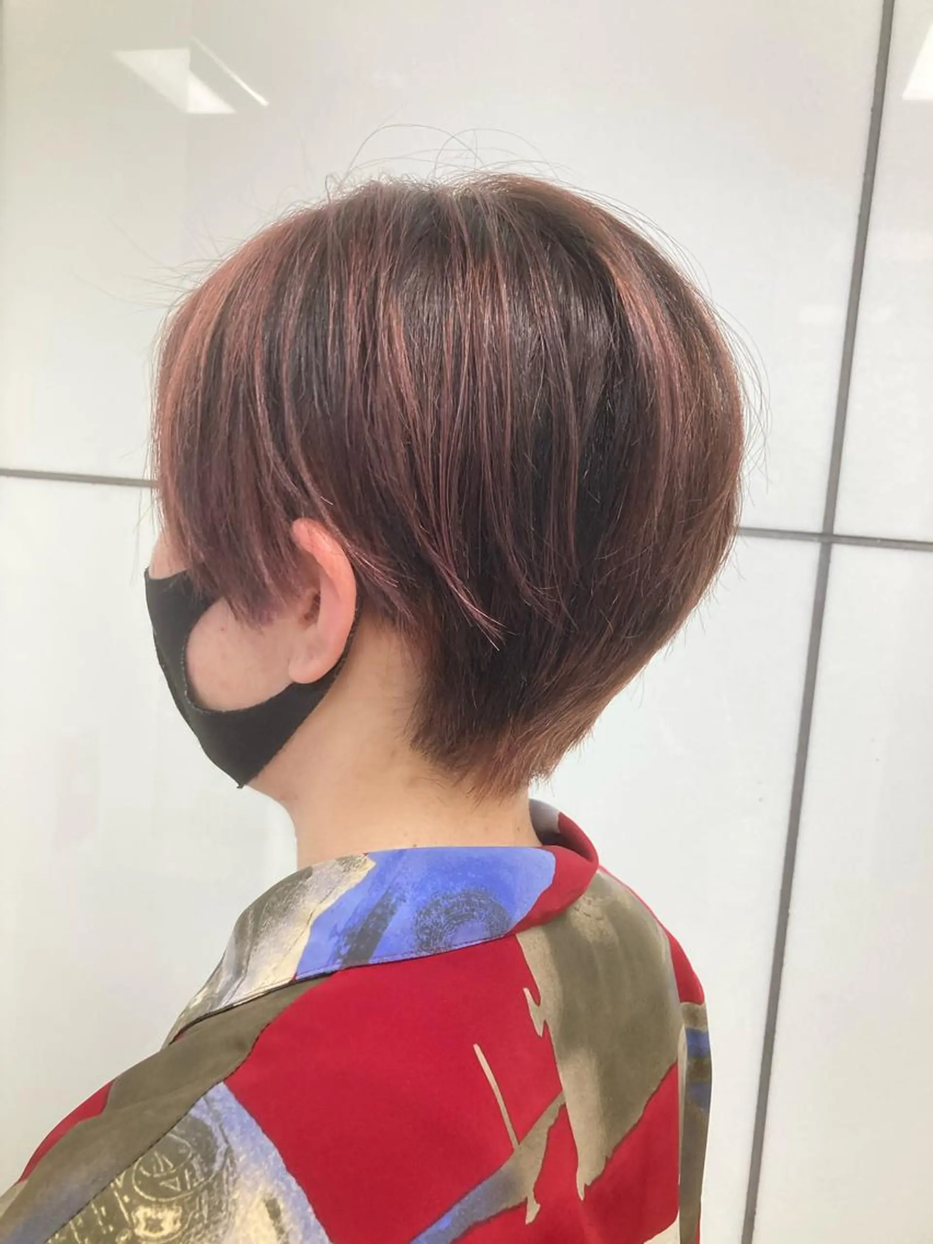 ショート カラー ベージュカラー ハイライトカラー ピンクカラー ピンクベージュ ハイライト カット ヘアカラー 髪質改善/痛ませ ないカラー/西村航大のヘアスタイル