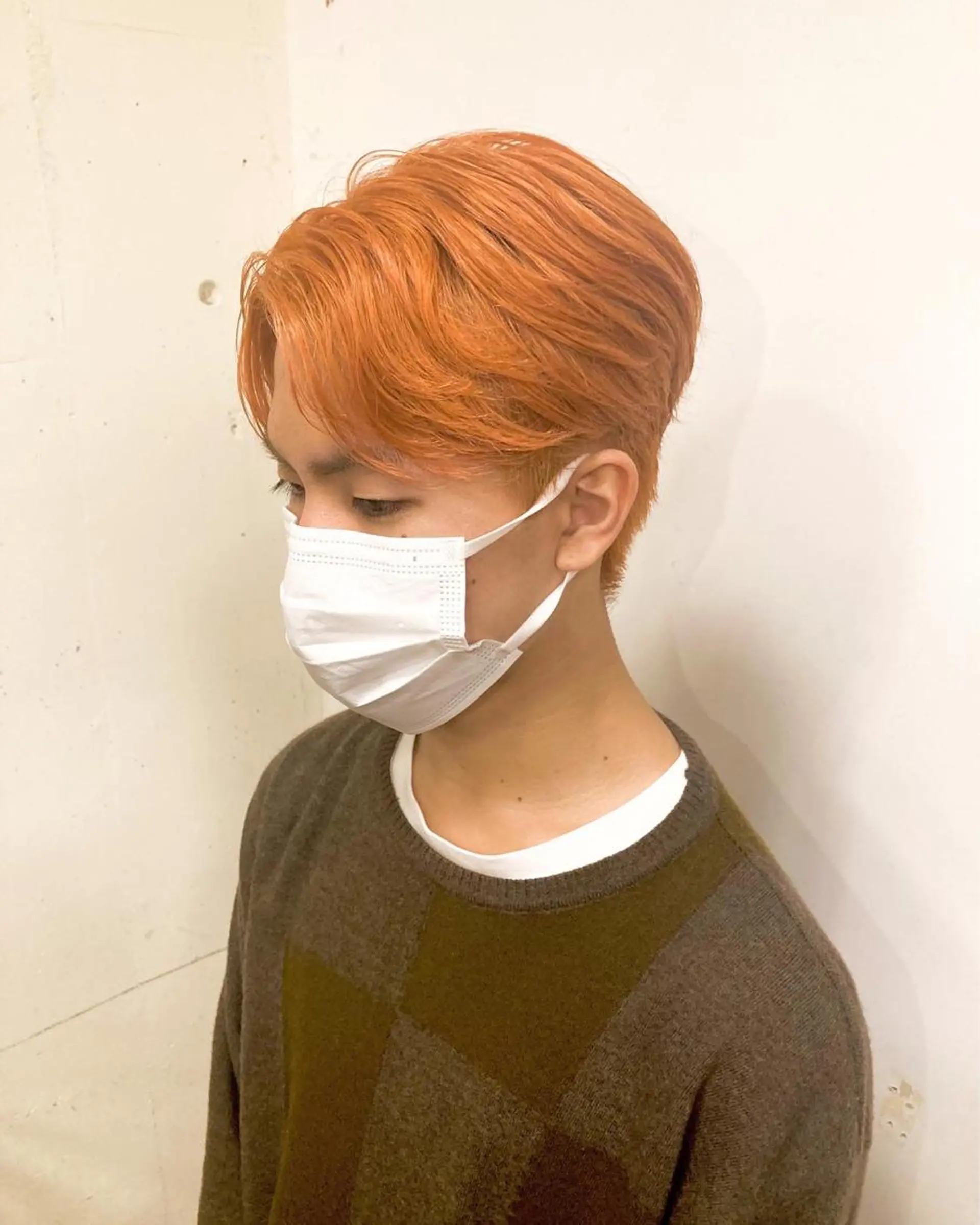 カラー メンズ メンズブリーチ ブリーチ オレンジ メンズ特化美容師 熊田 鼓汰郎のヘアスタイル