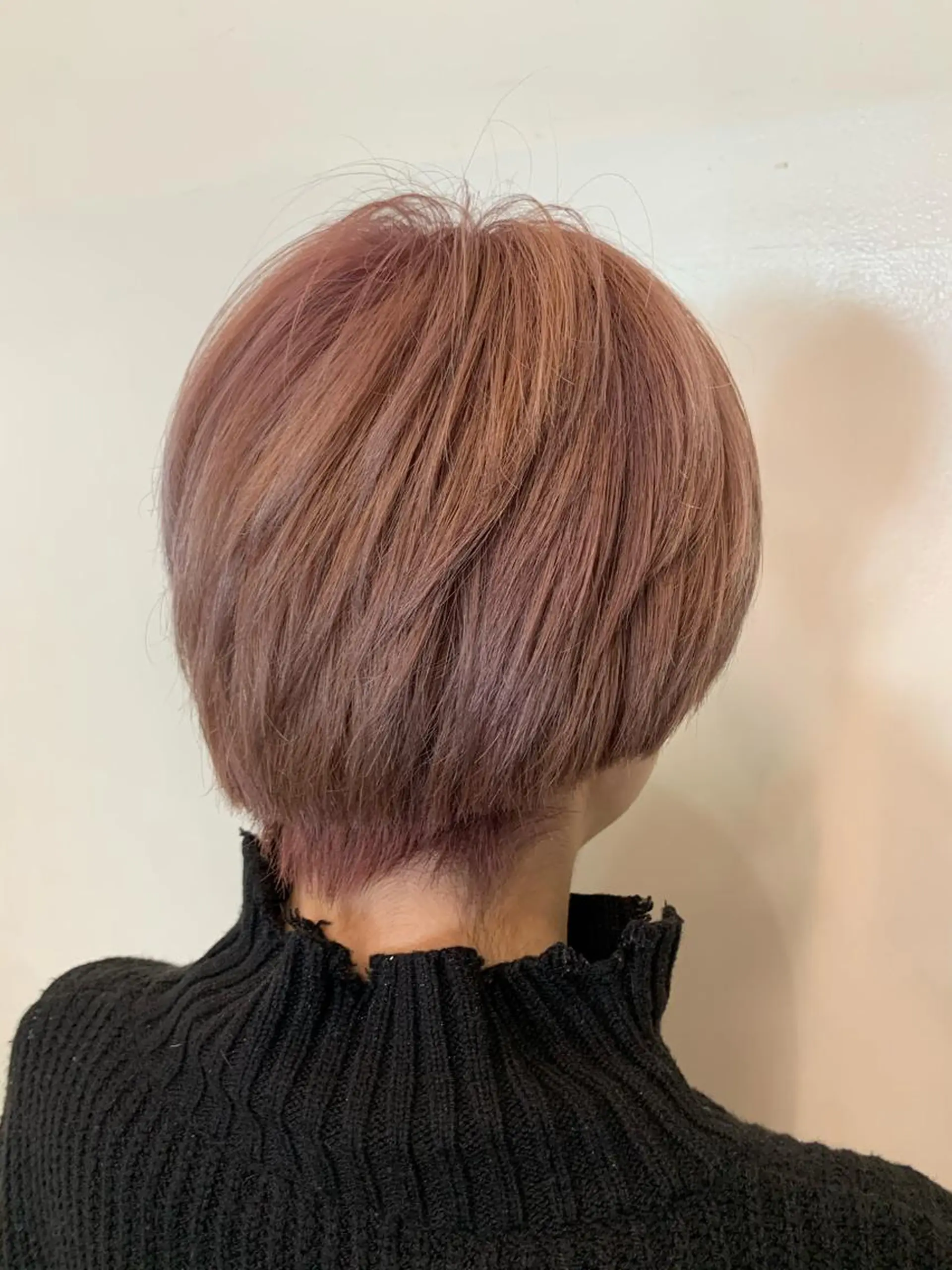 ショート カラー グレージュ バイオレットカラー バイオレットグレージュ ヘアカラー 溝口 和弘のヘアスタイル