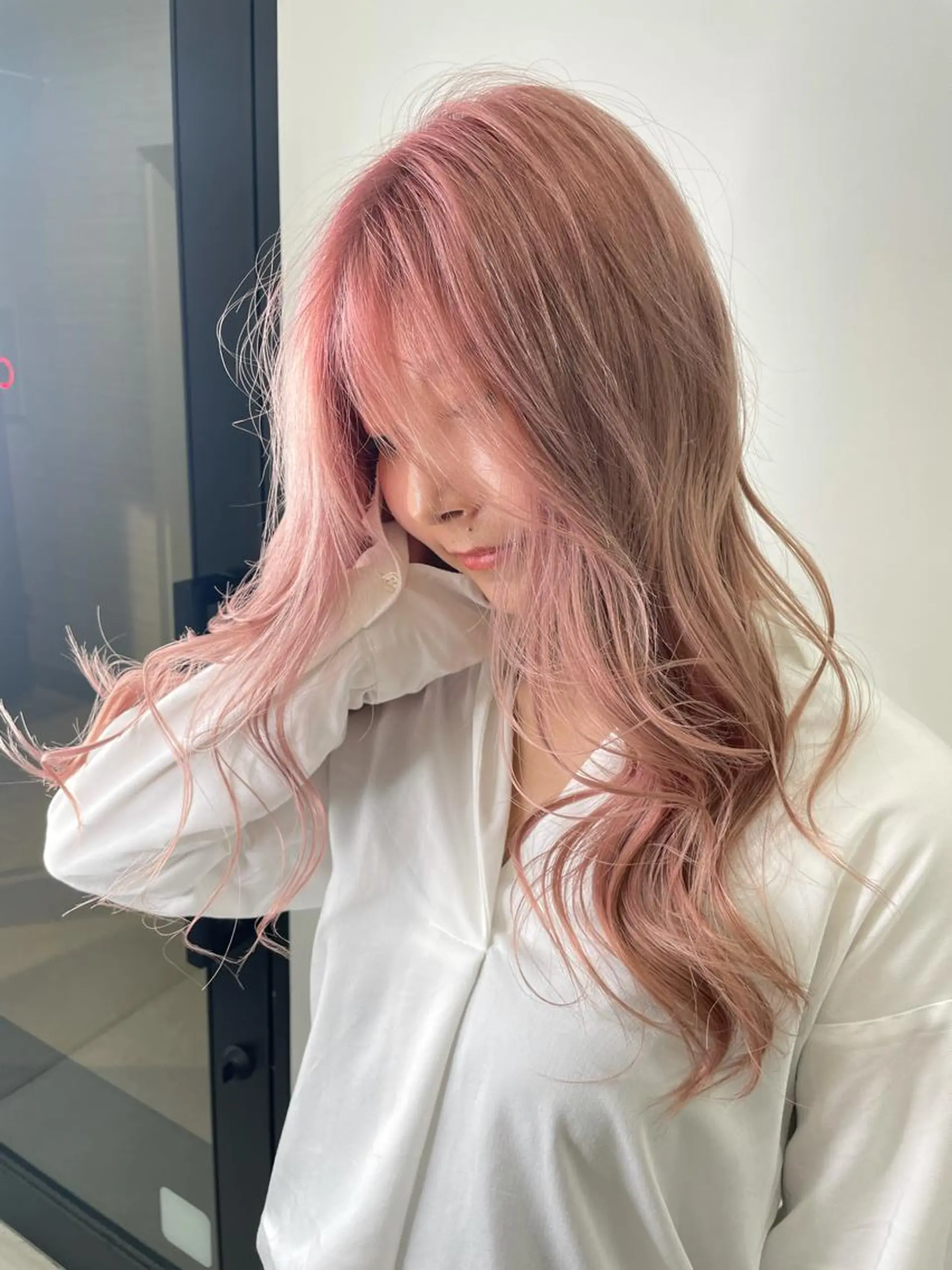 ロング カラー ダブルカラー ピンクカラー Blonde nagoya sakae所属・岡留 愛美のヘアスタイル