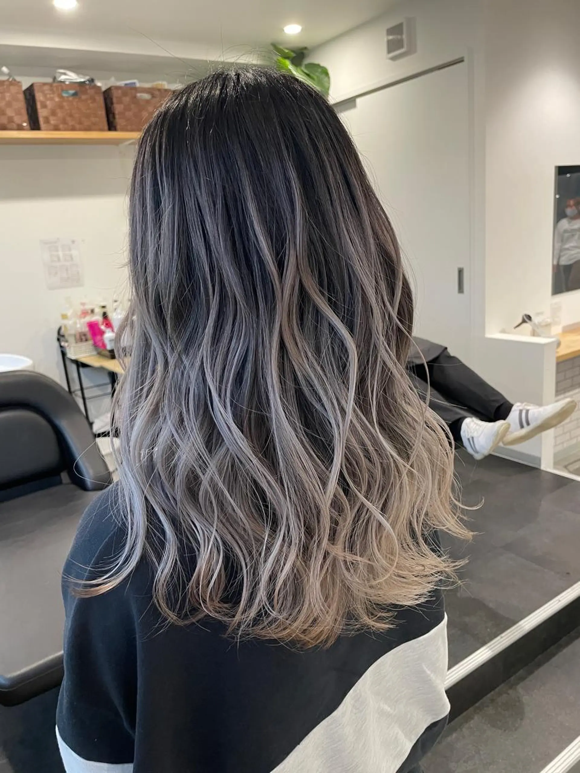 ロング ヘアカラー 大人レイヤー ヨシミカズヤのヘアスタイル