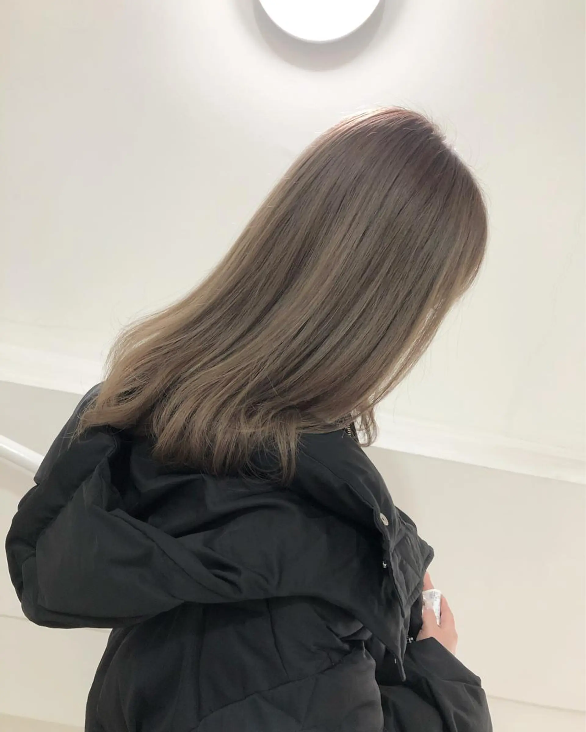 セミロング カラー ヘアカラー Tao所属・藤川 大智のヘアスタイル