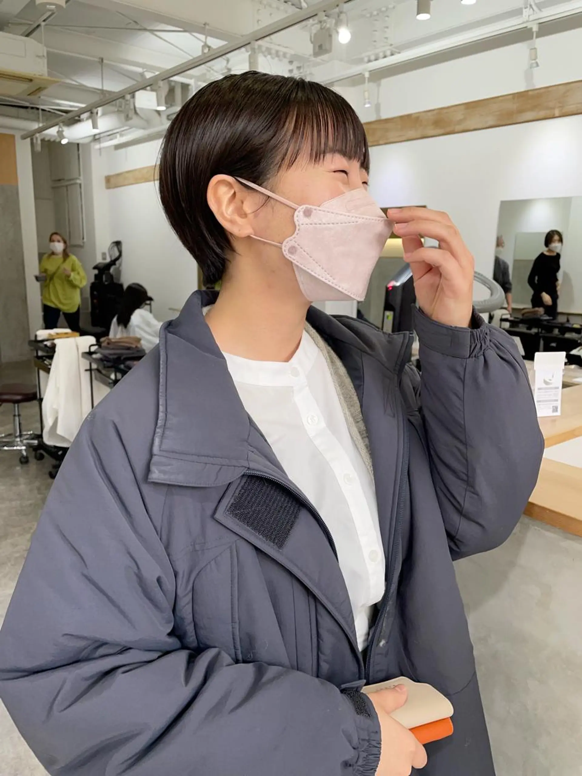 ショート カラー パーマ キッズ ネイル マツエク・マツパ アイブロウ ショートヘア ショートネイル カット ヘアカラー トリートメント パーマ/透明感カラー /ボブ/吉田一生のヘアスタイル