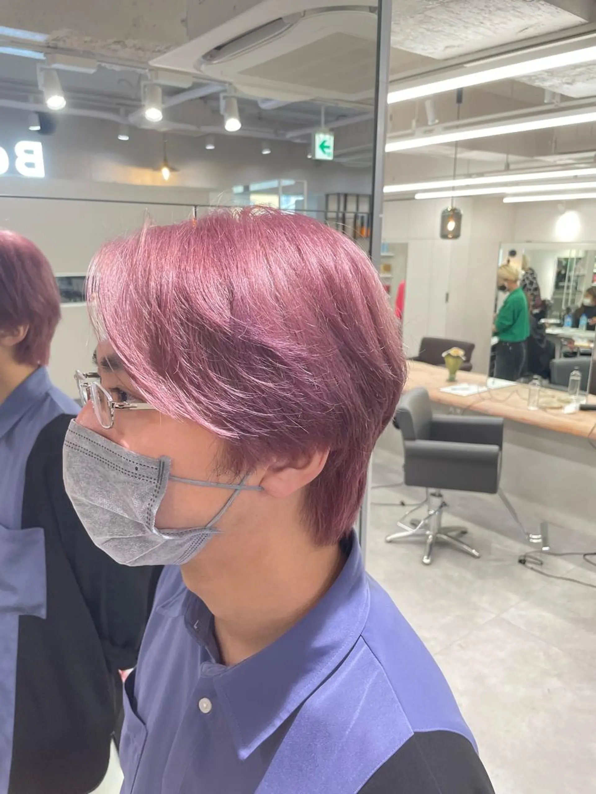 ミディアム カラー メンズ ブリーチ特化 ハイトーンRYOYAのヘアスタイル