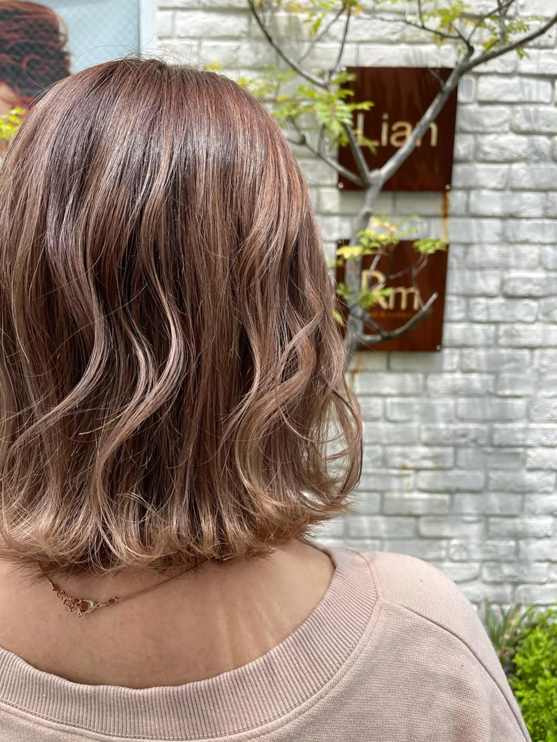 ショート カラー SATO .の眉毛・アイブロウイメージ