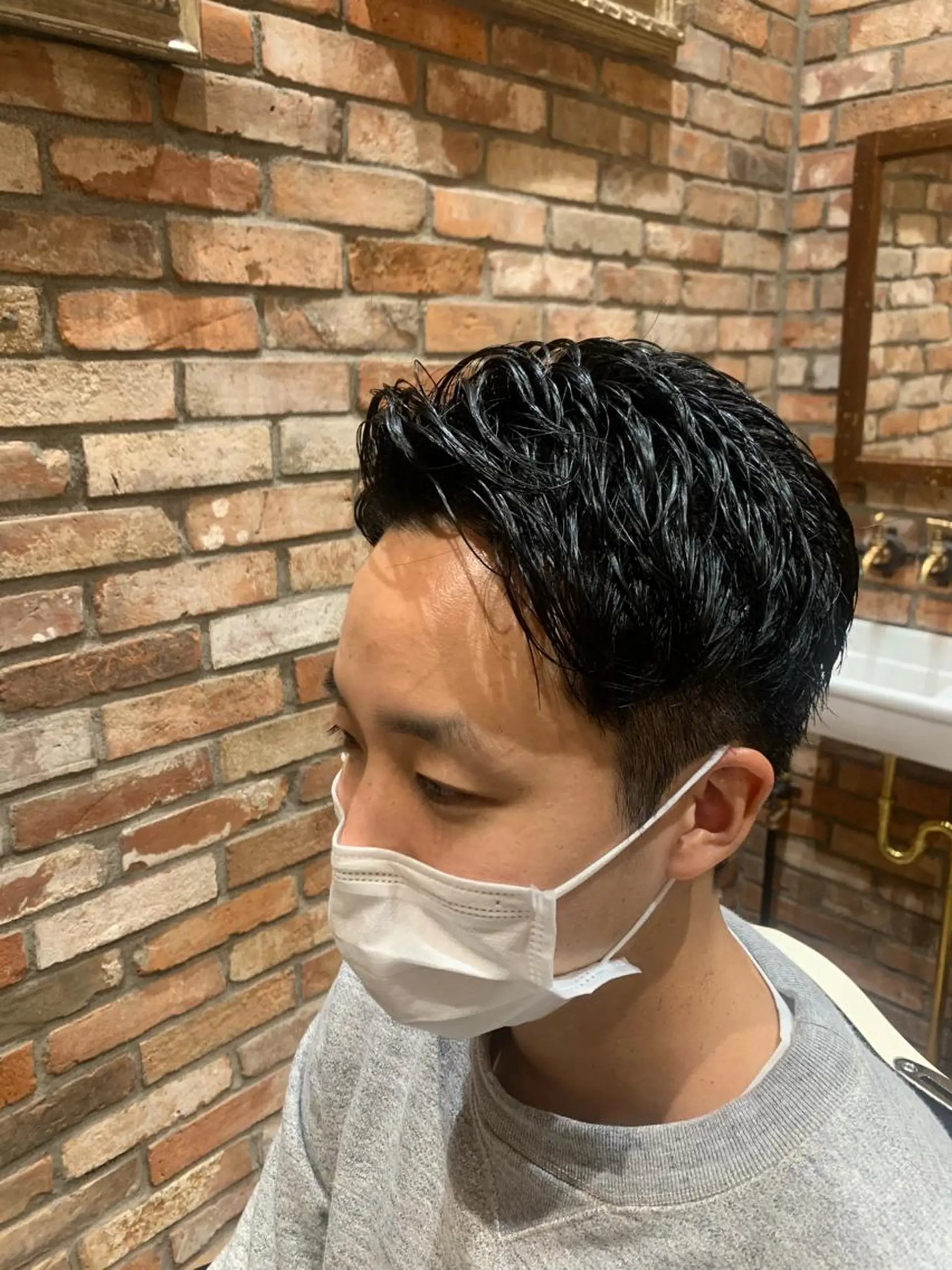 ショート メンズ ビジネス ツーブロック プレミアムバーバー新宿店所属・新宿駅近！ 💈口コミ多数✨のヘアスタイル