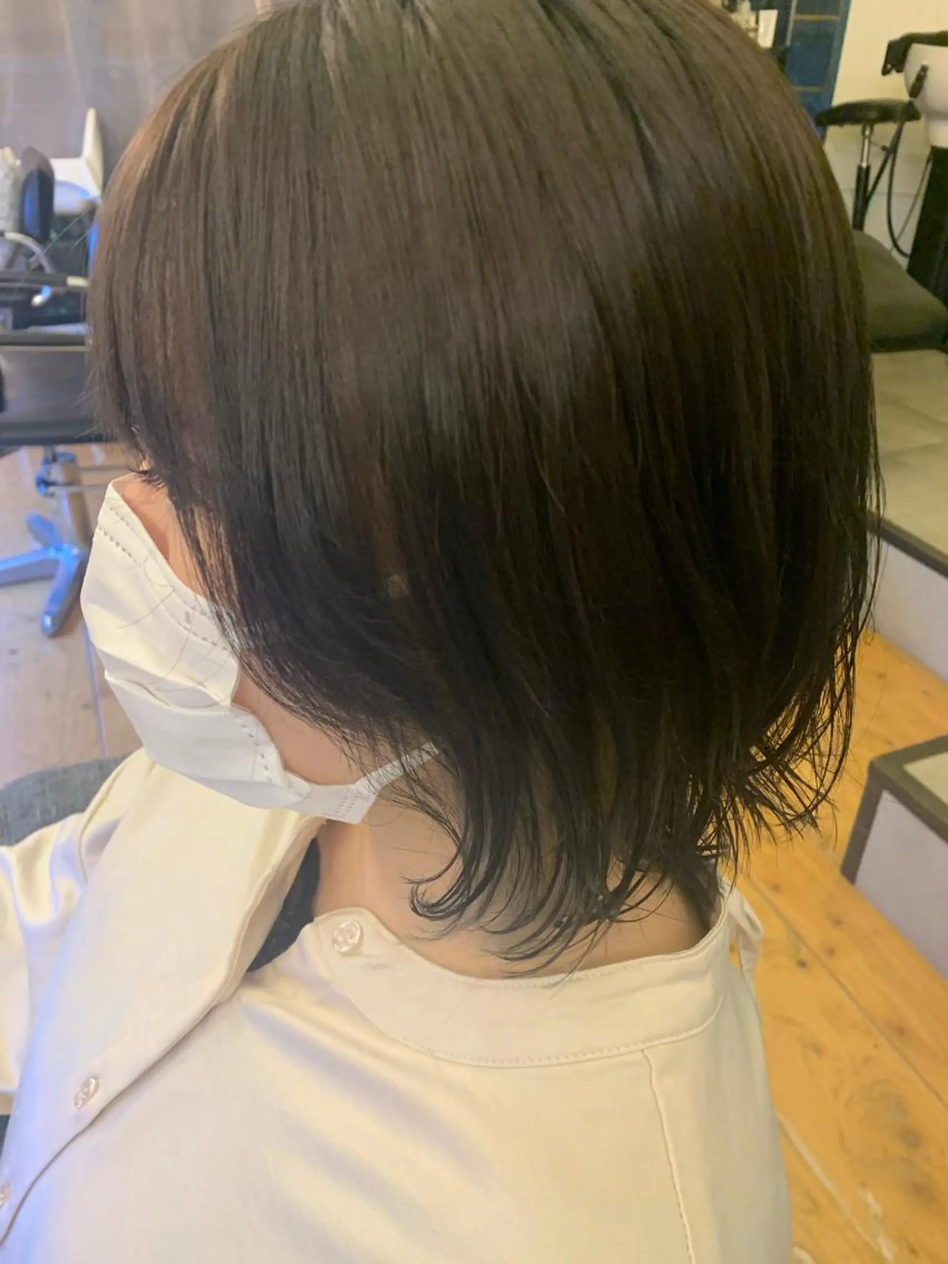 ショート カラー アッシュ ブリーチ ネイビーカラー Lagom(ラゴム) なかだのヘアスタイル