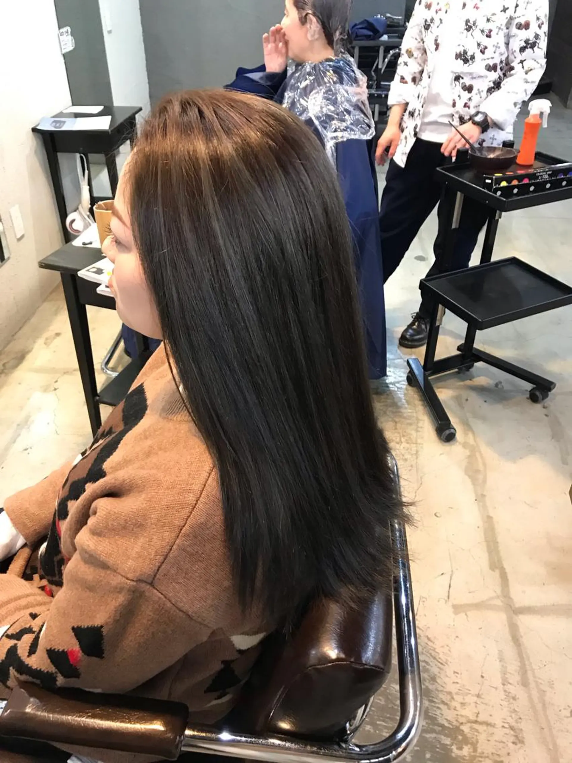カラー ハイライトカラー 正分 真美のヘアスタイル