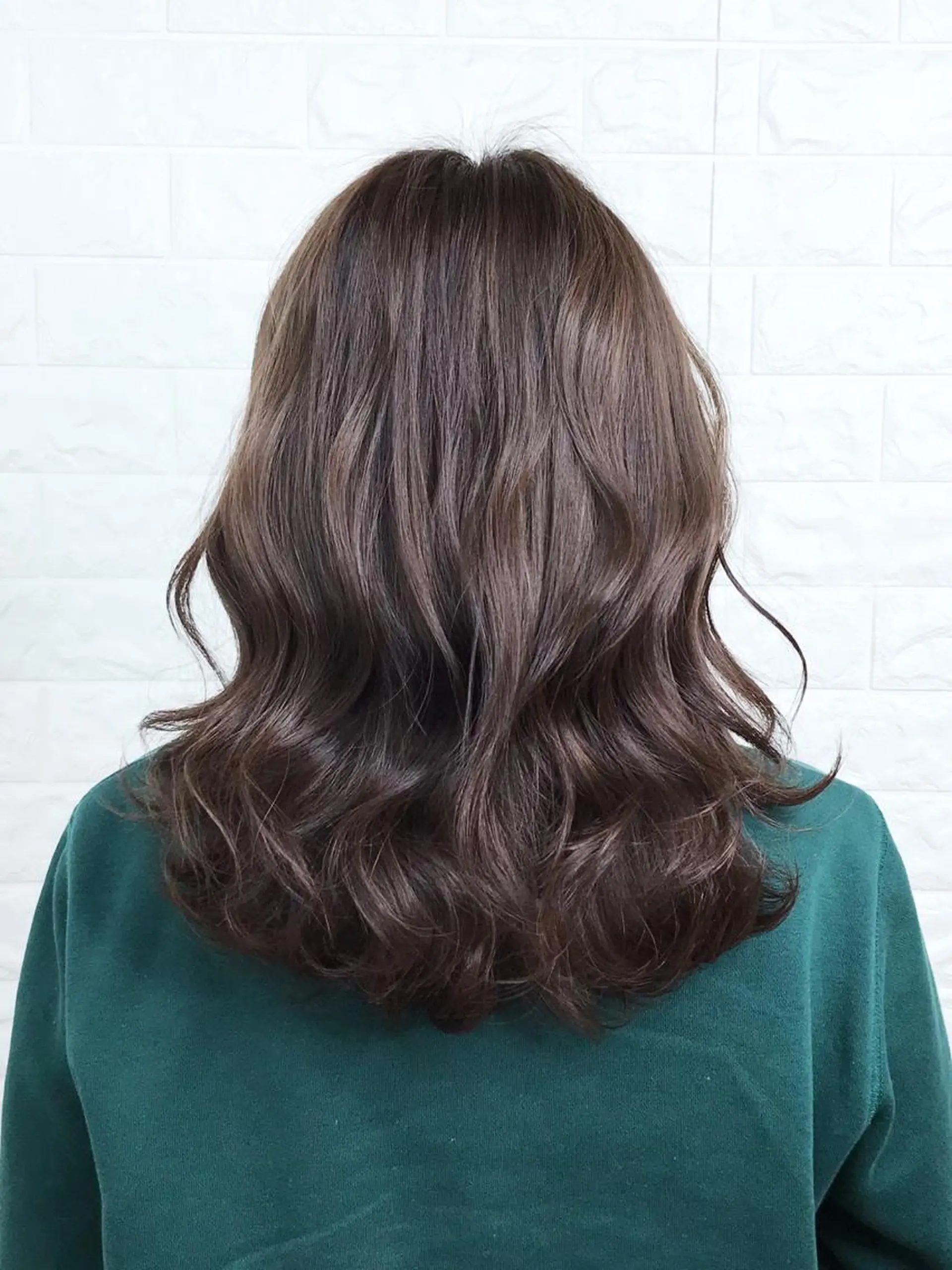 ミディアム カラー エイジングケア特化 美容師✂️山崎竜二のヘアスタイル