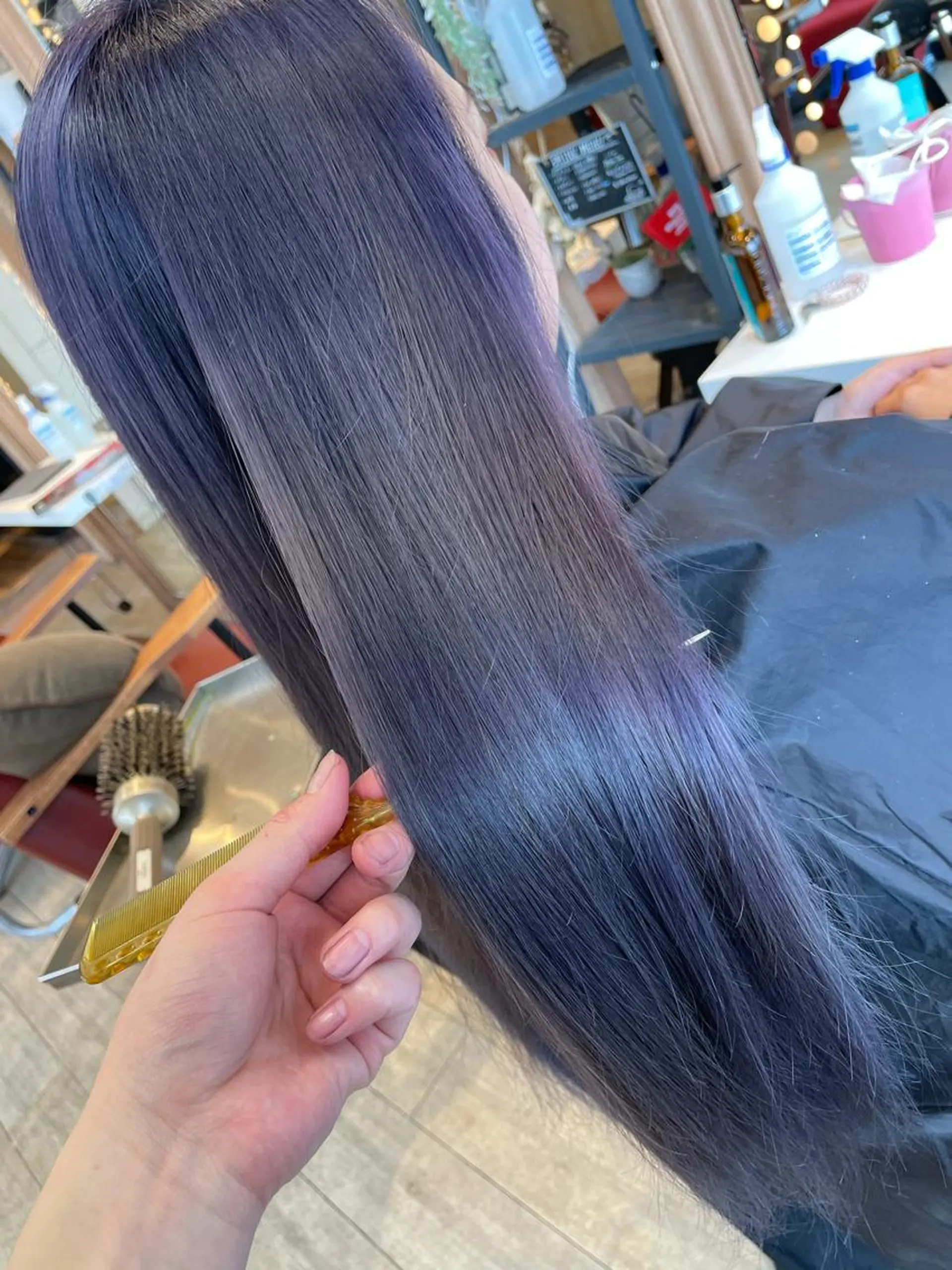 ロング カラー ブリーチ バイオレットカラー ヘアカラー トリートメント LOG/所属・✨縮毛/ブリーチ✨ 出口 紗依のヘアスタイル