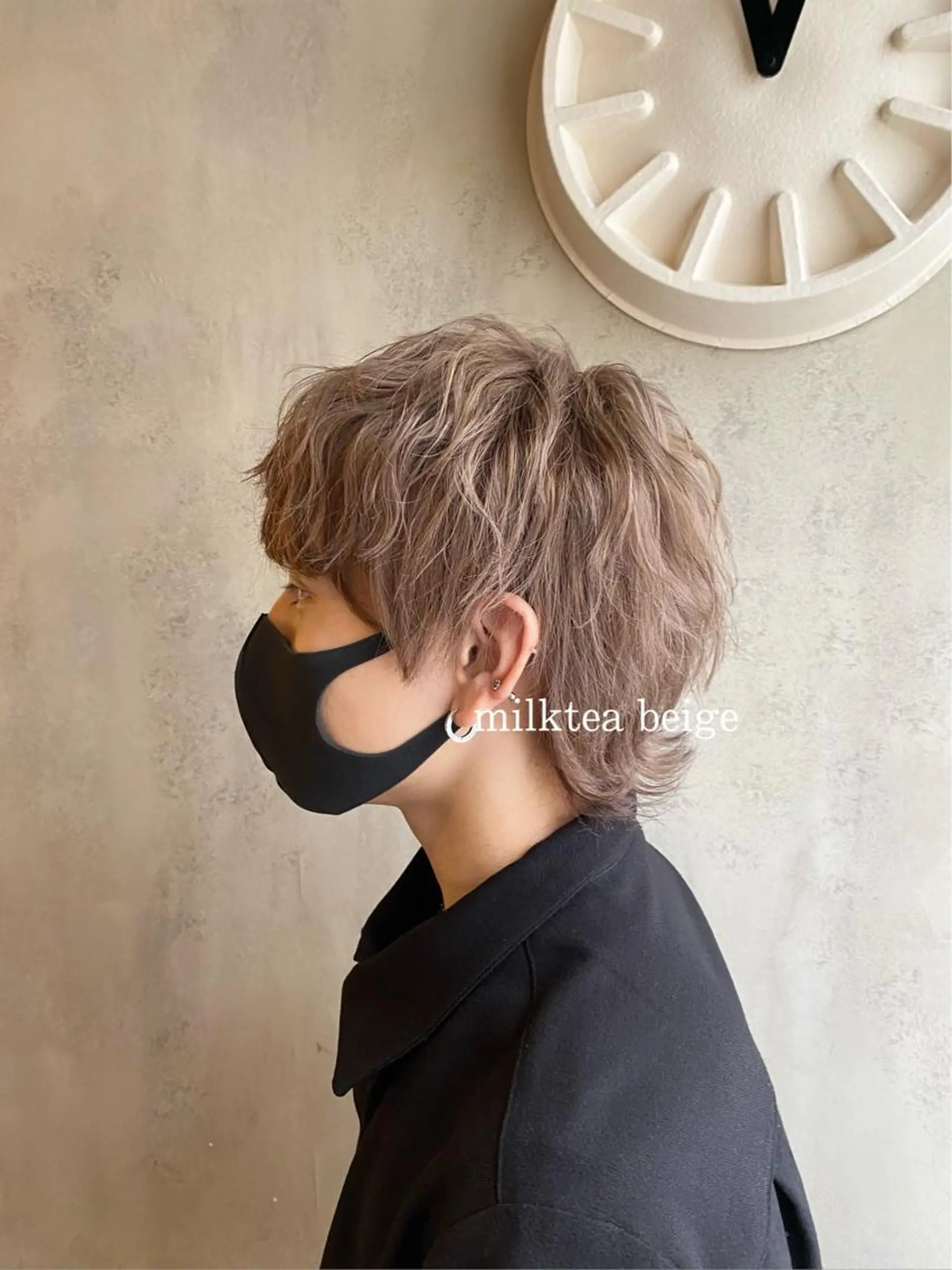 ショート カラー ベージュカラー ハル🌸柔色/ ブリーチなし/艶髪のヘアスタイル