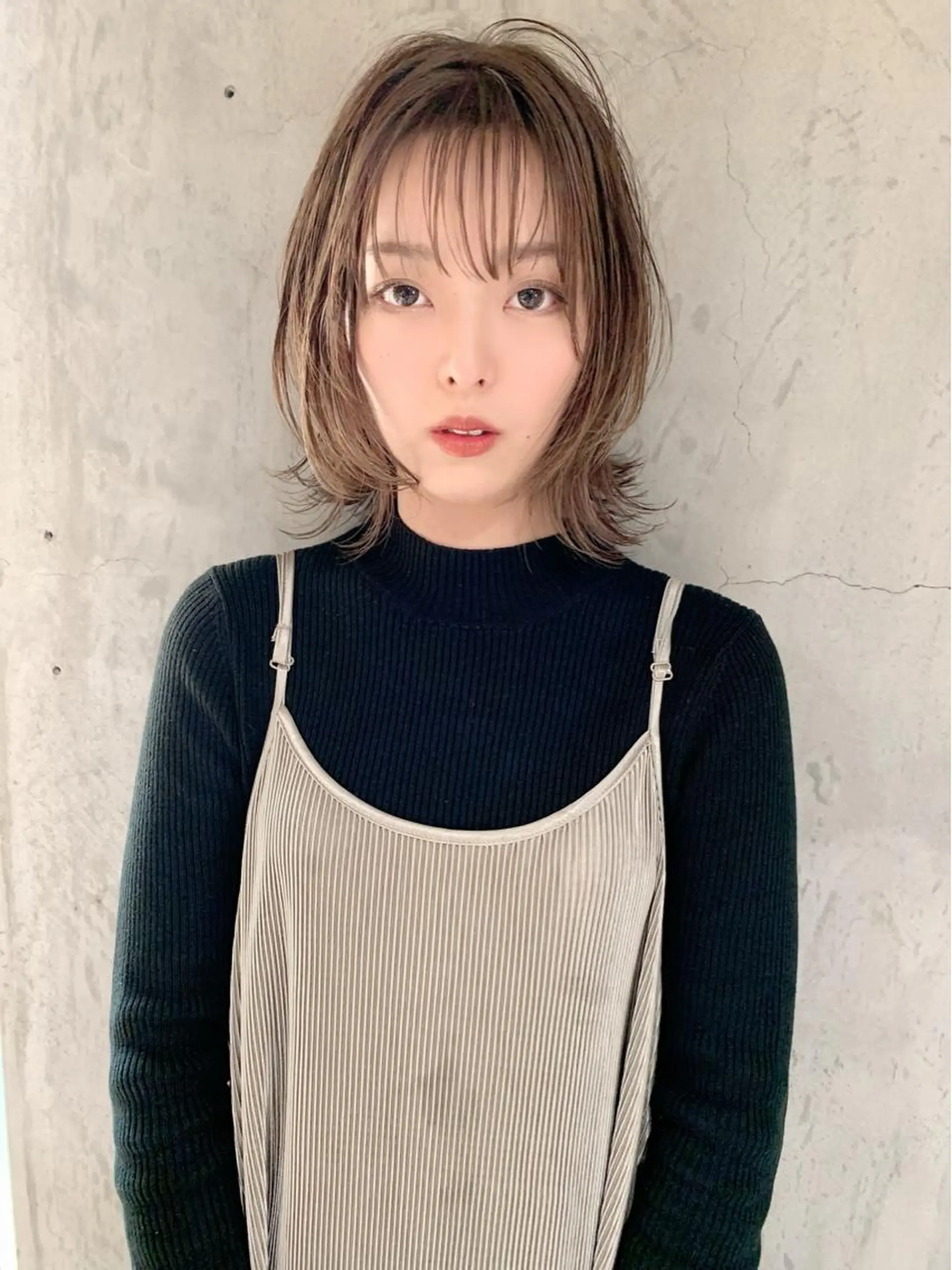 ショート 丸みショート ボブ 髪質改善 韓国風ヘア シースルーバング 🌹ハッシュカット、 レイヤー韓国ヘア🌹のヘアスタイル