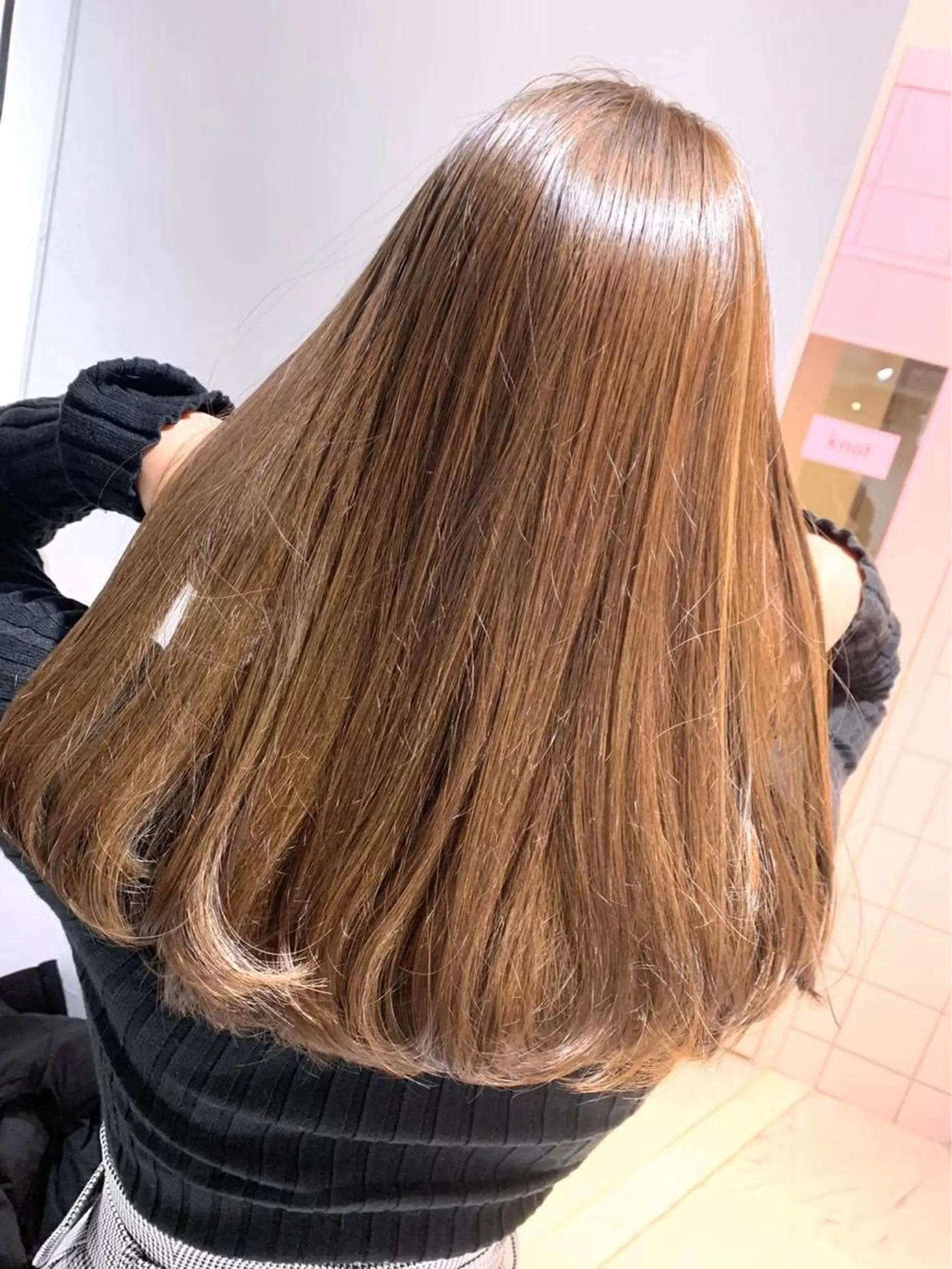 セミロング ヘアカラー トリートメント ヘッドスパ ヘアセット 透明感♡グレージュ ♡ミルクティー♡のヘアスタイル