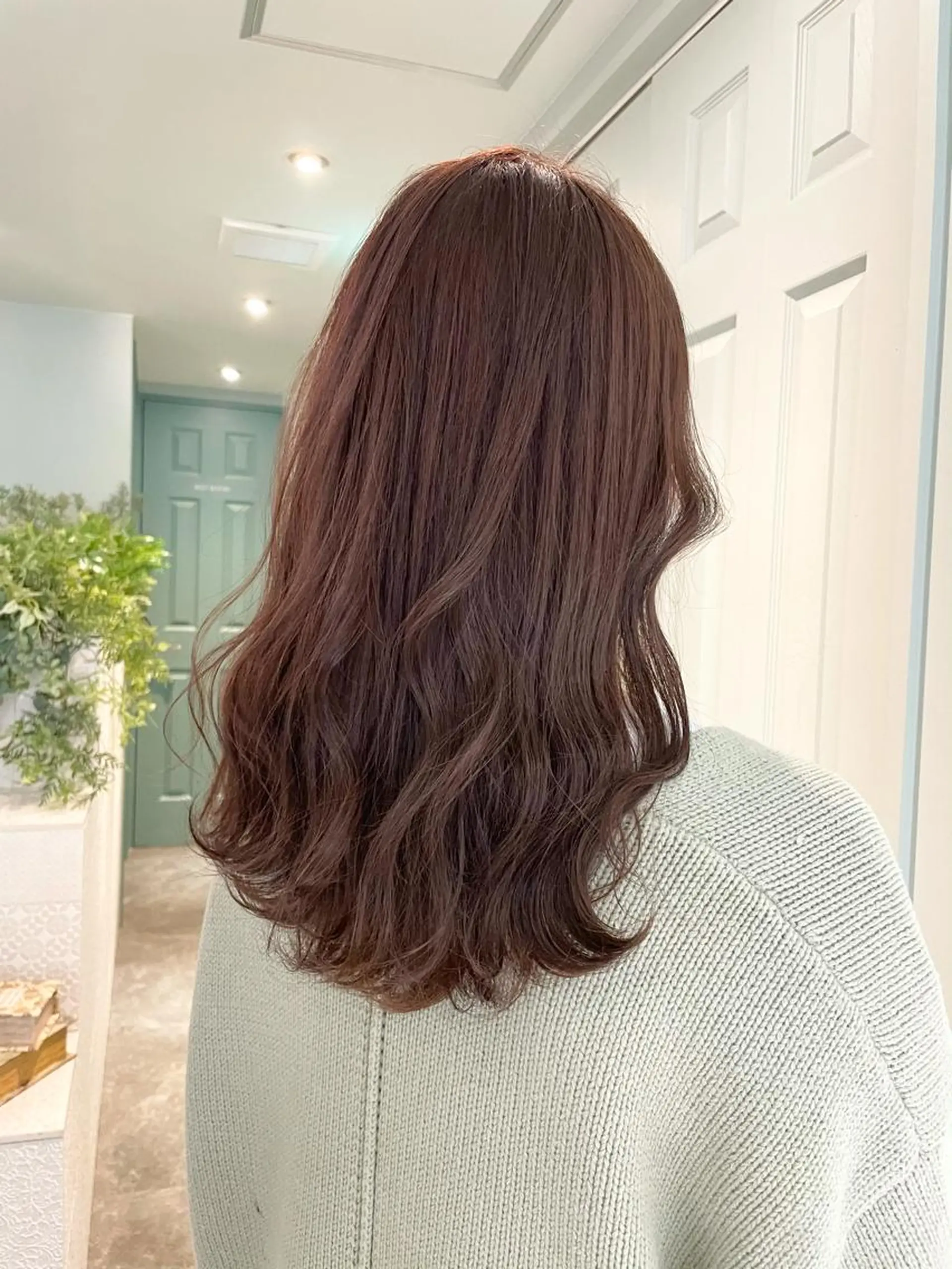 ロング カラー Kanami/韓国風 /艶カラーのヘアスタイル