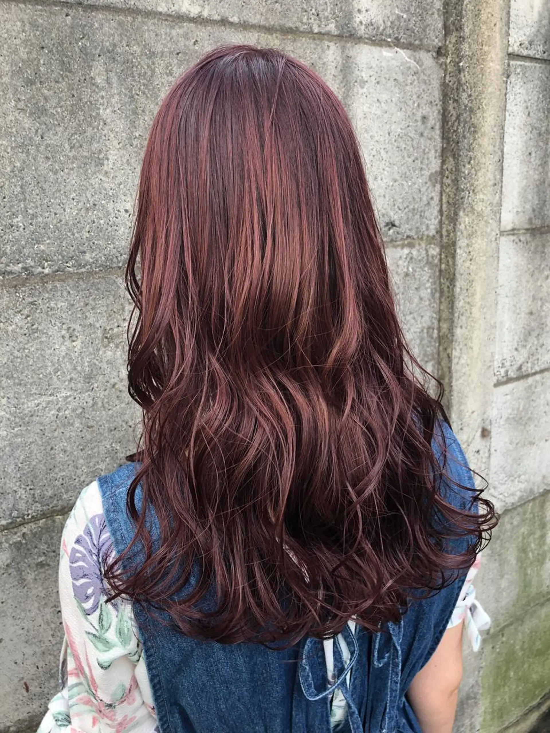 ロング カラー ピンクカラー 佐久間 広祐のヘアスタイル