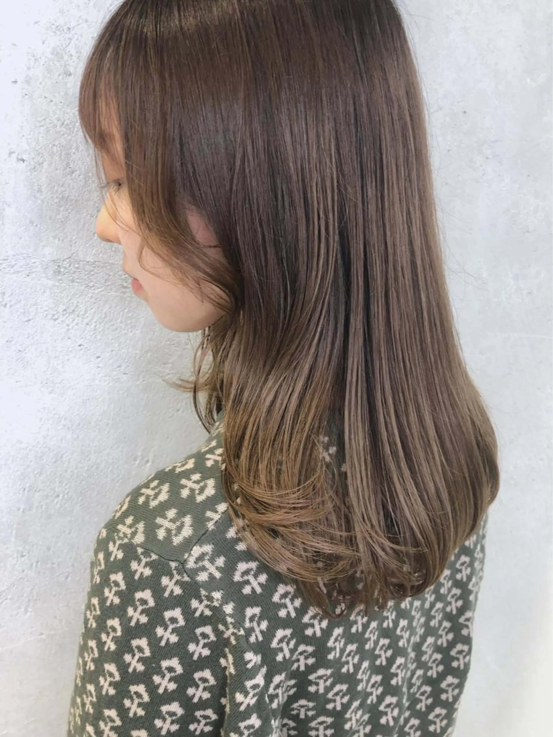 セミロング カラー ベージュカラー APARTMENT 学園店／Yumiのヘアスタイル