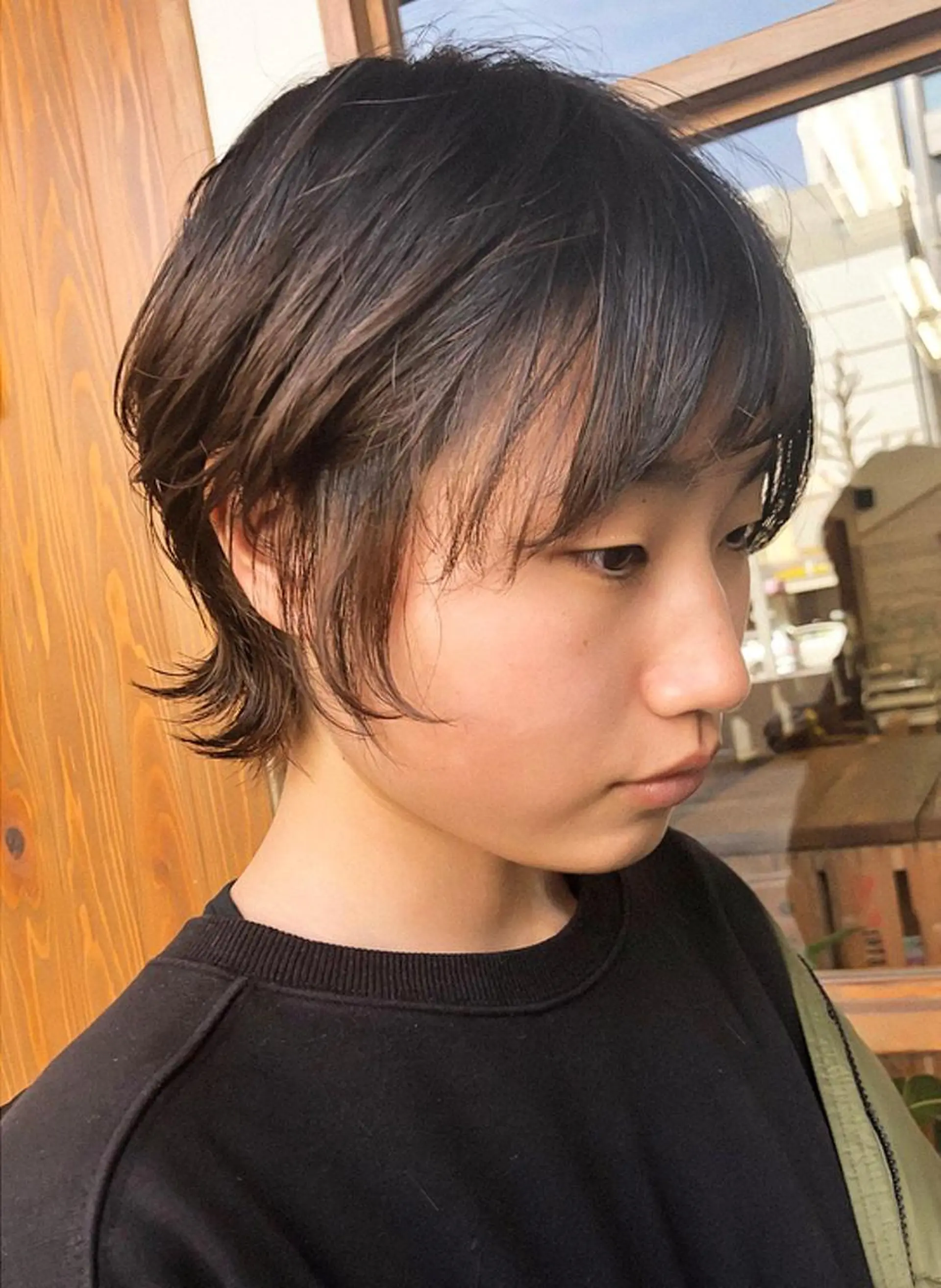 ショート クロスパーマ× 透明感カラー✂︎のヘアスタイル