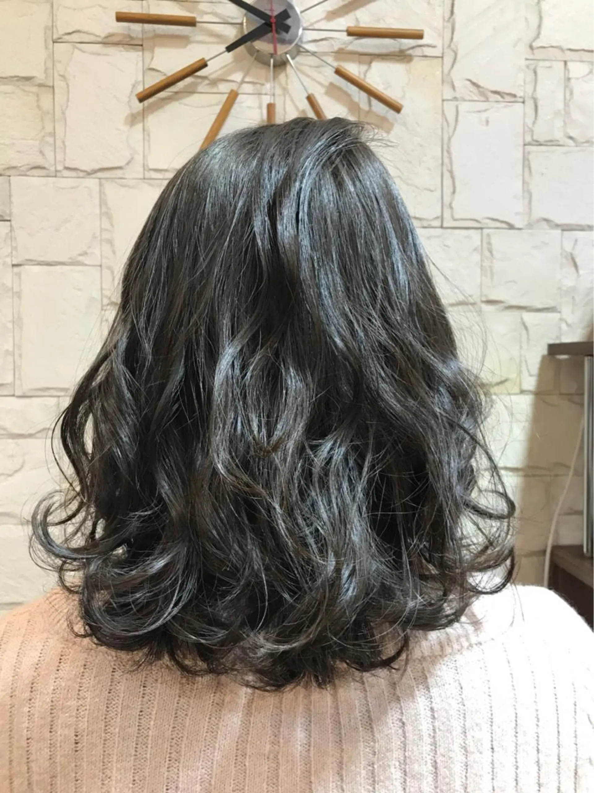 ミディアム カラー 透明感カラー グレージュ ✨🌿大人可愛い愛さ れhair🌿✨松本のヘアスタイル