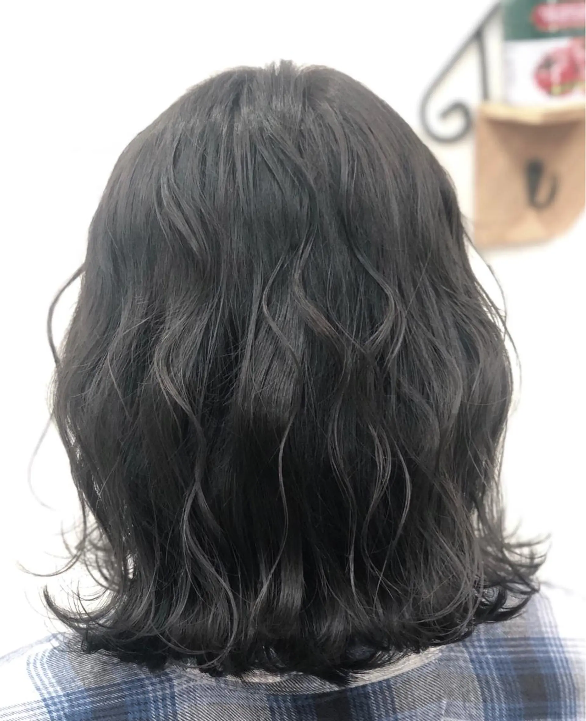 ミディアム カラー アッシュ アッシュブラック 黒髪 ヘアカラー トリートメント MAKO ❤️‍🔥NEXTのヘアスタイル