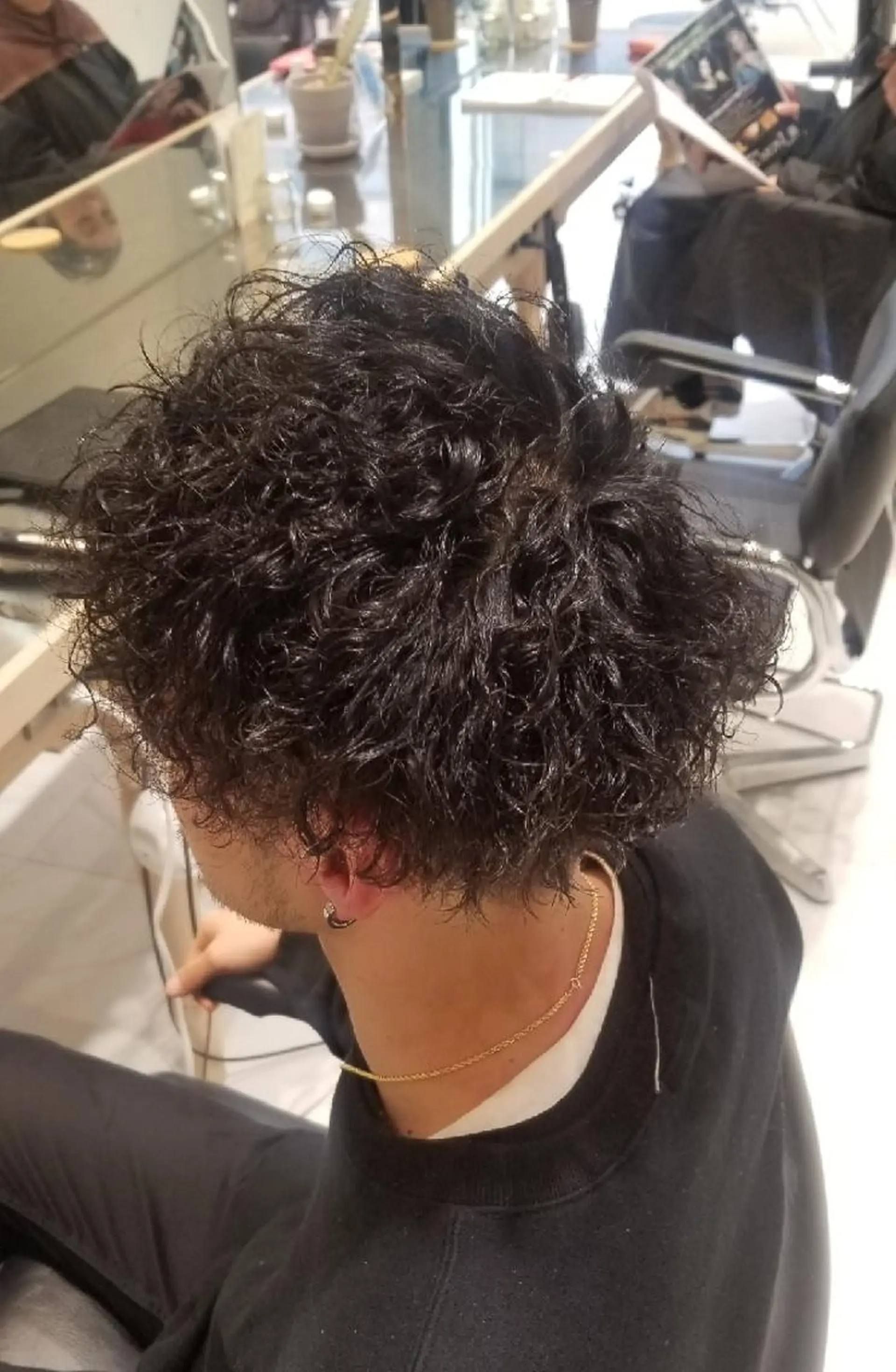 メンズ メンズパーマ メンズツイストパーマ ツイストパーマ カット パーマ 🔴赤み消し/ 艶カラー落合　優🔴のヘアスタイル