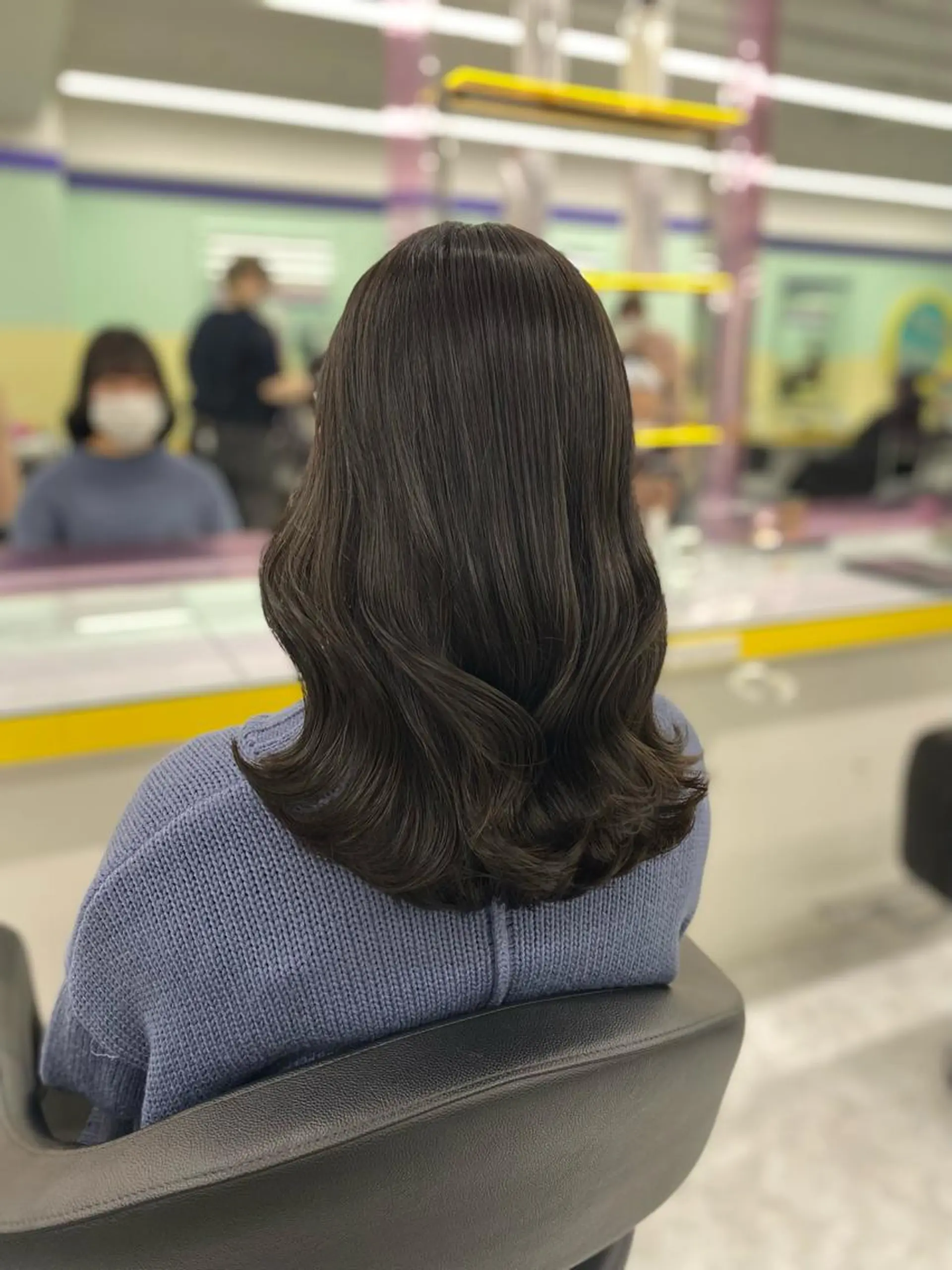 セミロング カラー パーマ ヘアアレンジ メンズ キッズ ネイル マツエク・マツパ アイブロウ ダークグレー ヘアカラー Lumo所属・💖横浜ブリーチなし 💖MIHOのヘアスタイル