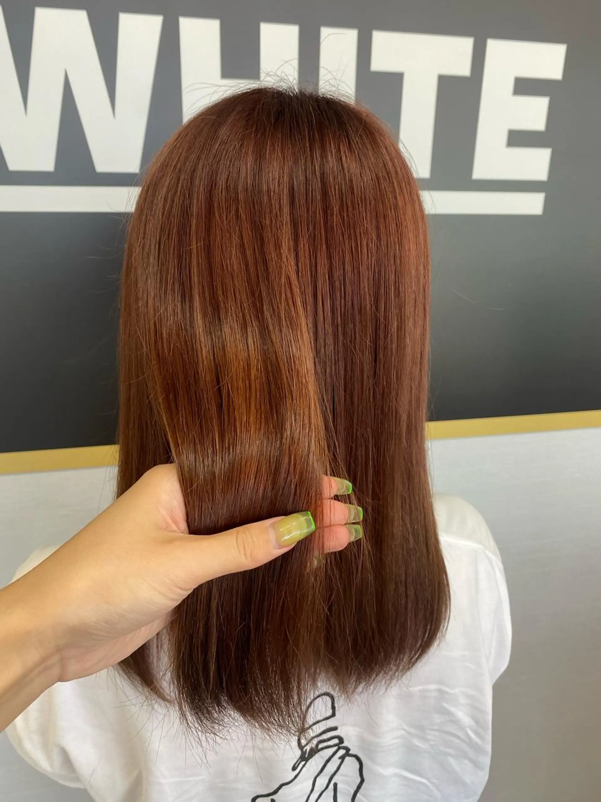 ミディアム UNDER vr 【アンダーバー】のヘアスタイル