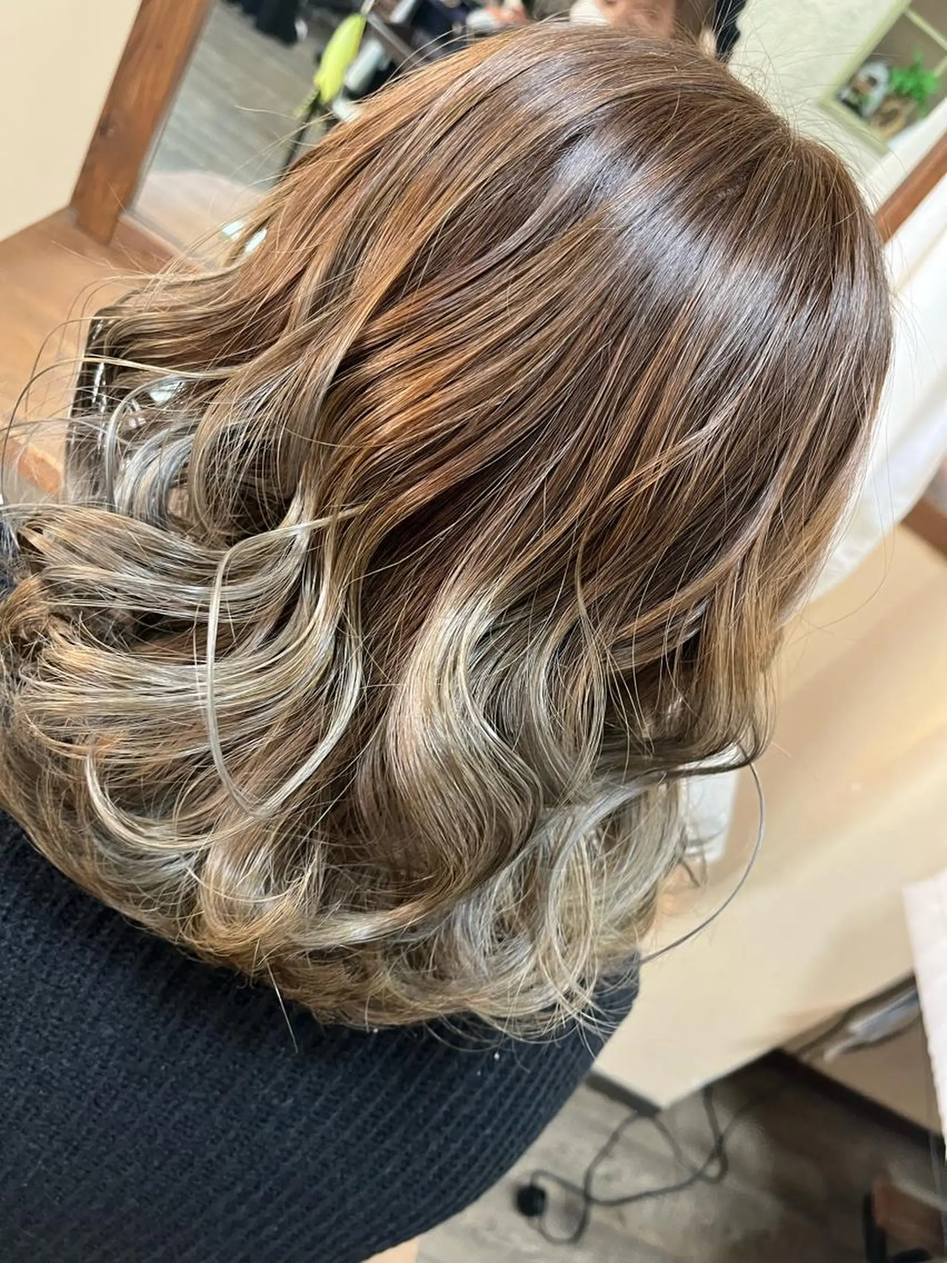 カラー ヘアカラー トリートメント 杉野 まみのヘアスタイル
