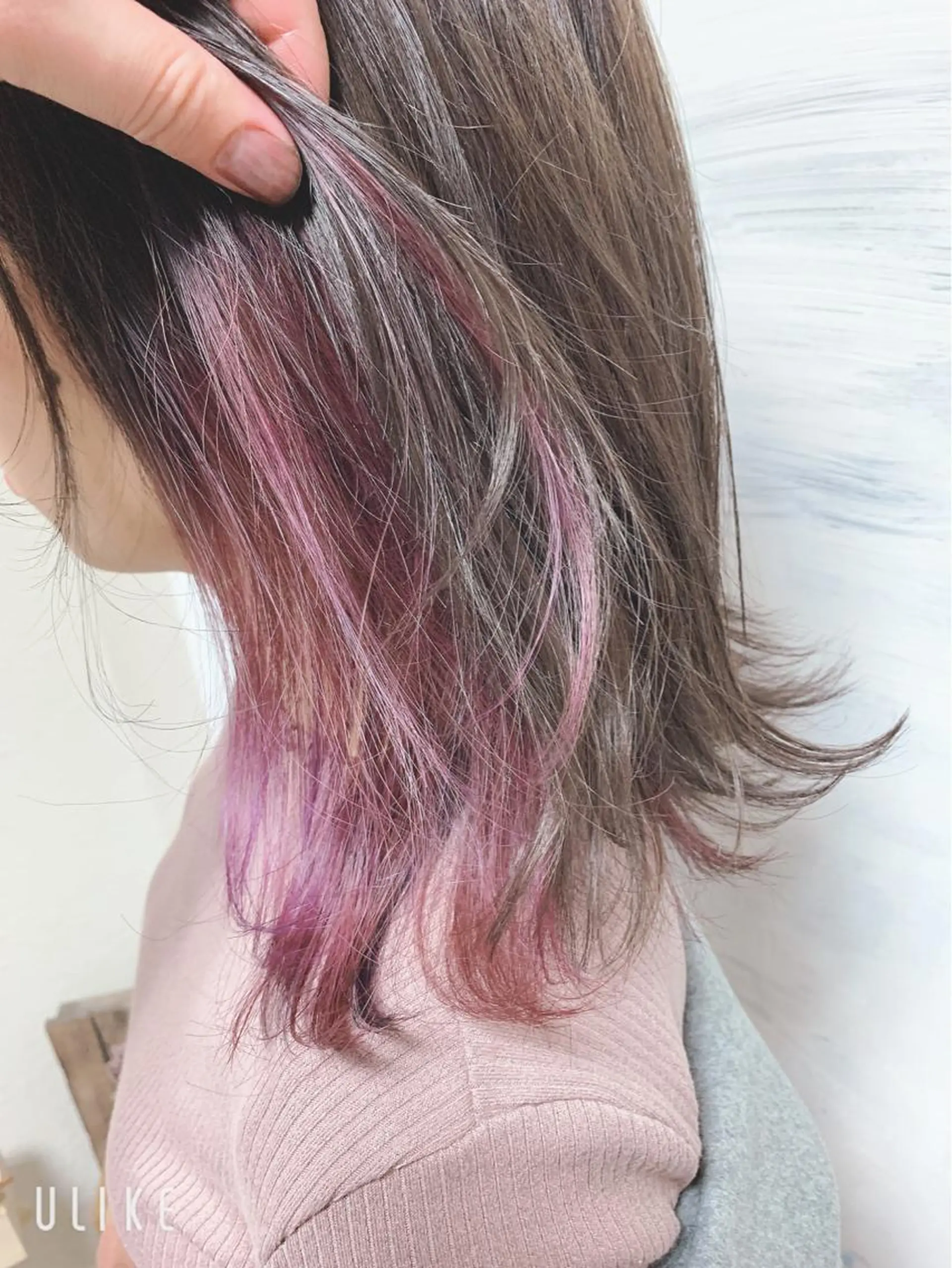 ミディアム カラー ベージュカラー インナーカラー ピンクカラー ピンクベージュ カット ヘアカラー BOX mico.のヘアスタイル