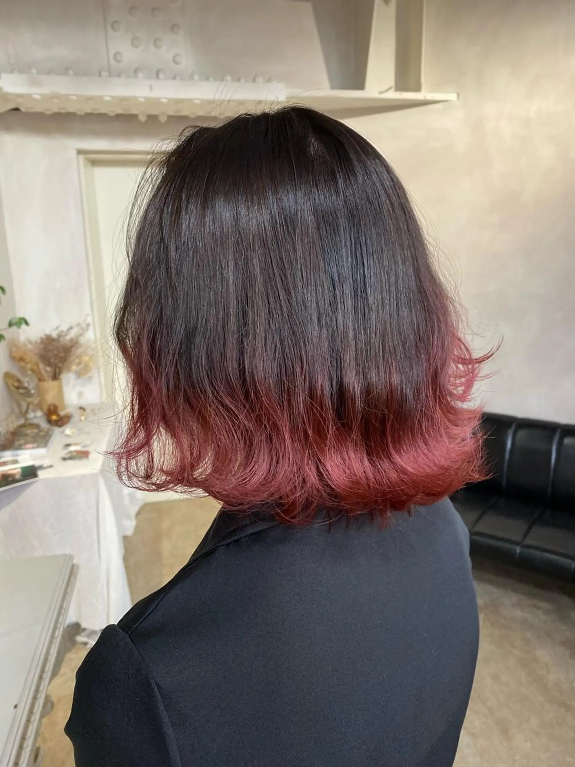 ミディアム カラー ブリーチ グラデーションカラー ピンクカラー ヘアカラー ALLY（アリー）所属・ミニモお気に入り数 No.1宍戸雄弥のヘアスタイル