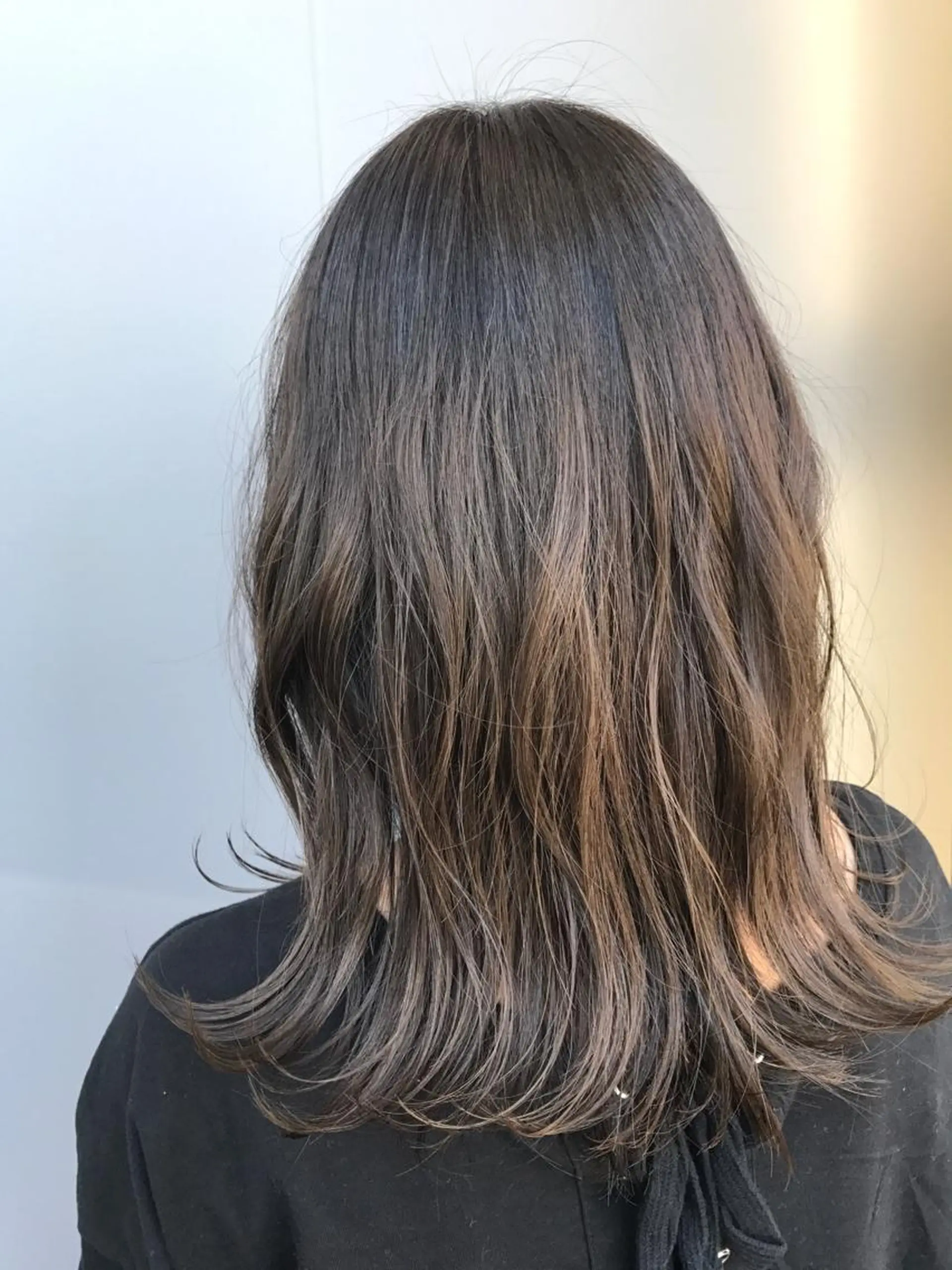 セミロング カラー シェールピエール所属・Laf かおりのマツエク・マツパデザイン