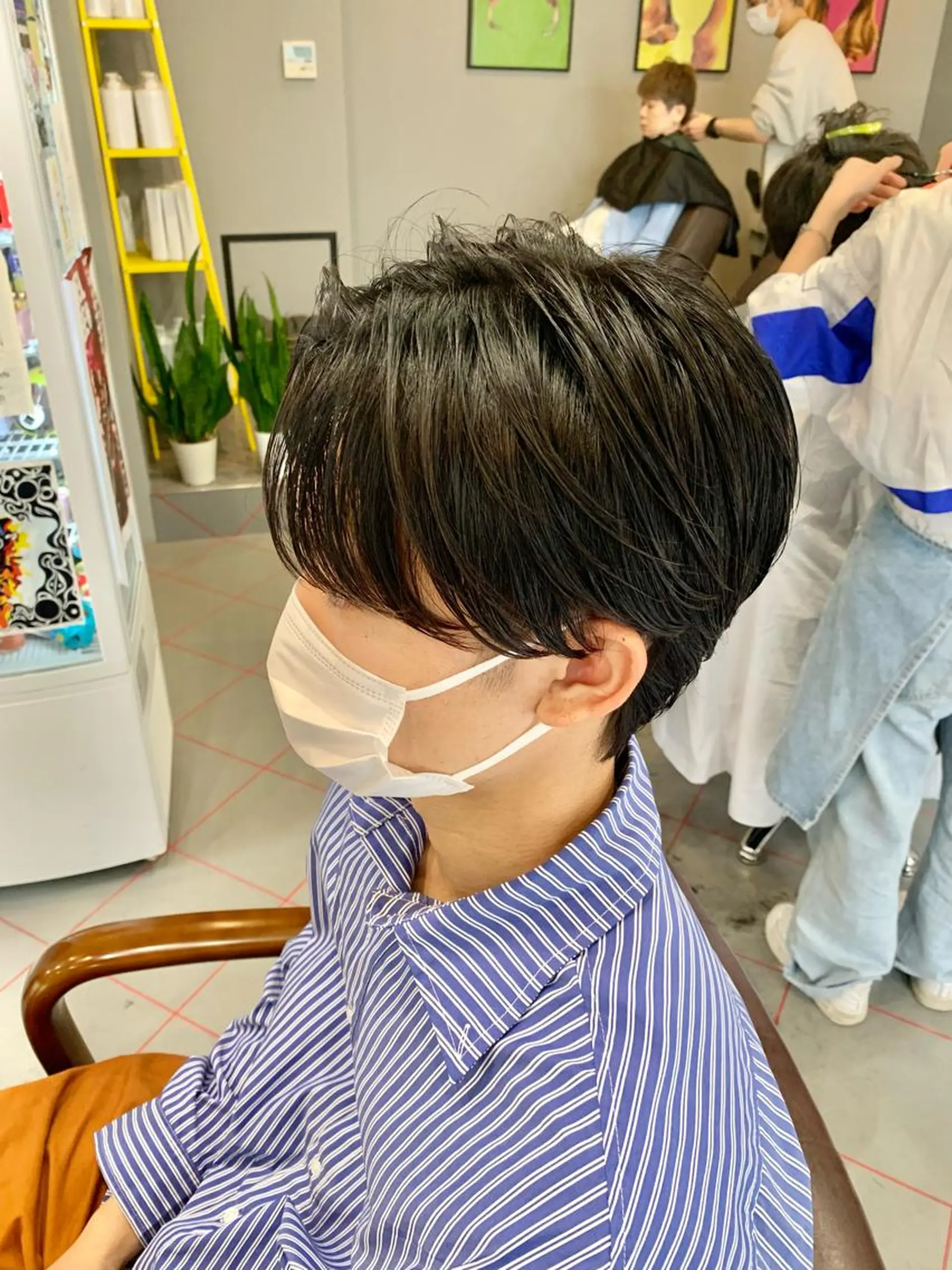 ショート メンズ センターパート メンズサロン　アソビ所属・【扱いやすいパーマ】 眞鍋拓己のヘアスタイル