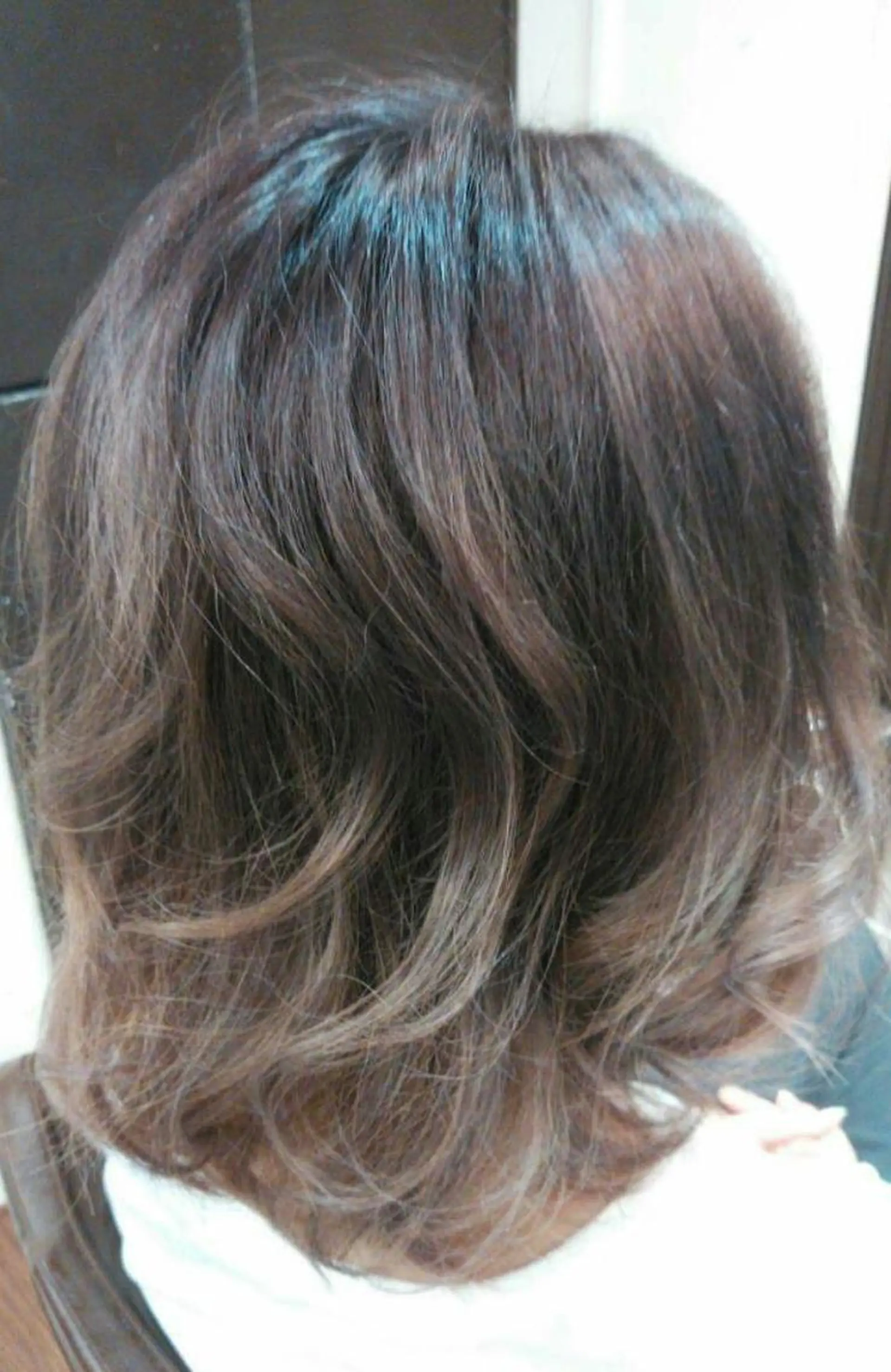 ミディアム セミロング カラー グラデーションカラー グレージュ TRUNS髪質改善所属・100%髪質改善特化 TRUNSのヘアスタイル