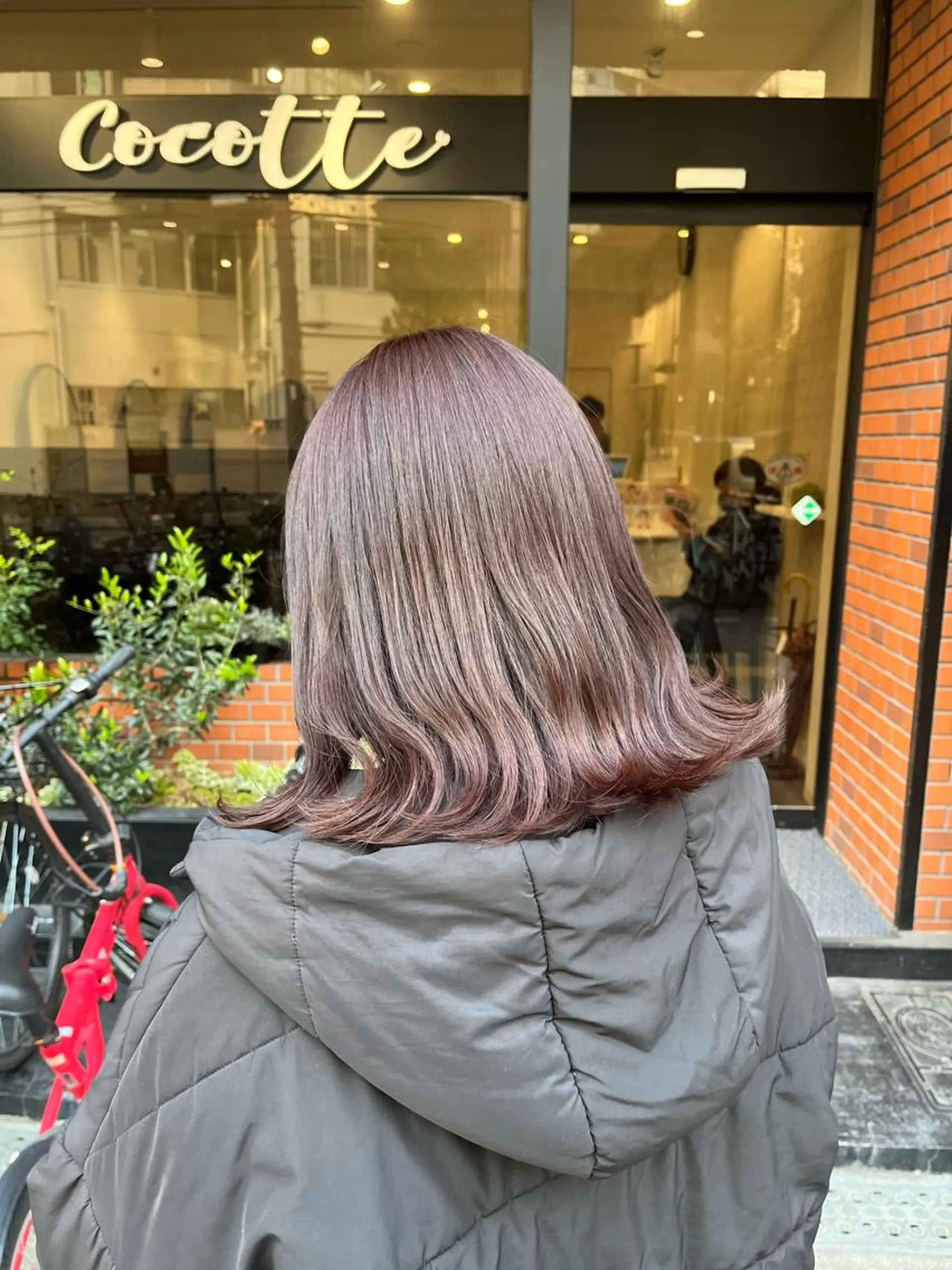 ミディアム 片平 帆香のヘアスタイル
