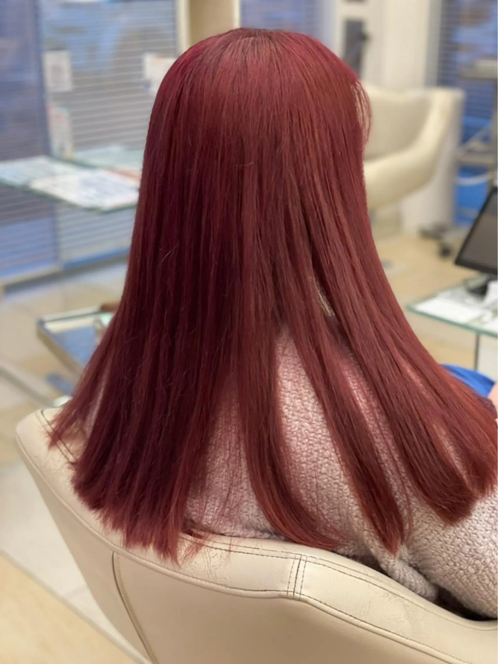 ロング ヘアカラー 兼元 優也のヘアスタイル