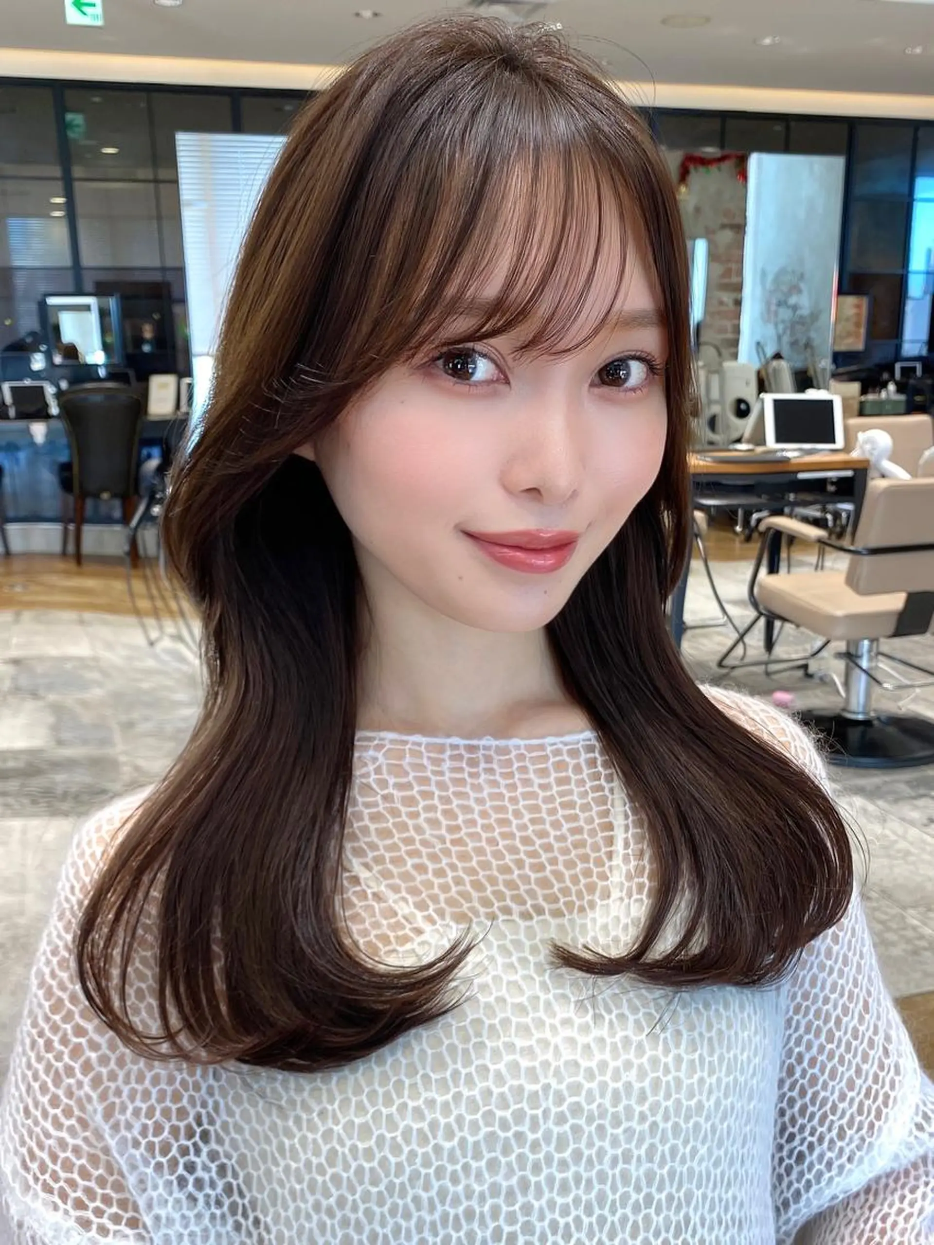 セミロング くびれヘア 顔周りカット 髪質改善 縮毛矯正 カット ヘアカラー トリートメント 🧡くびれヘア/前髪 顔周り🧡久原結衣のヘアスタイル