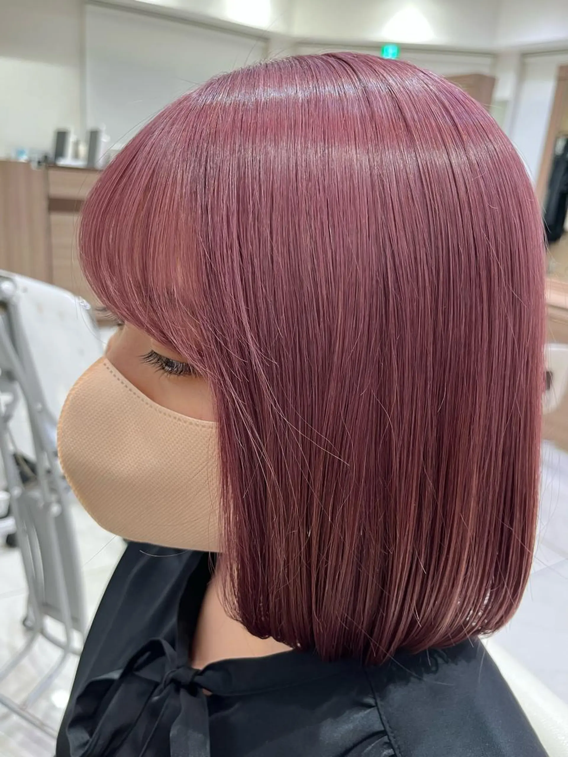 カラー ピンクカラー 伊佐 愛のヘアスタイル