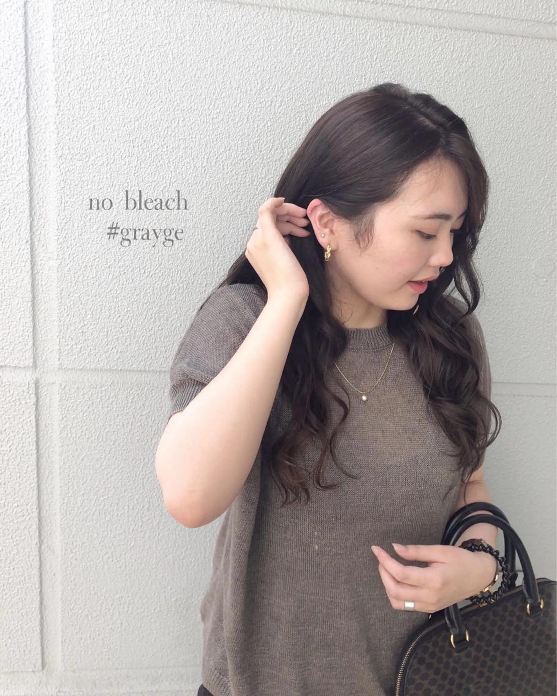 ロング カット ヘアカラー 岸川 恭子のヘアスタイル