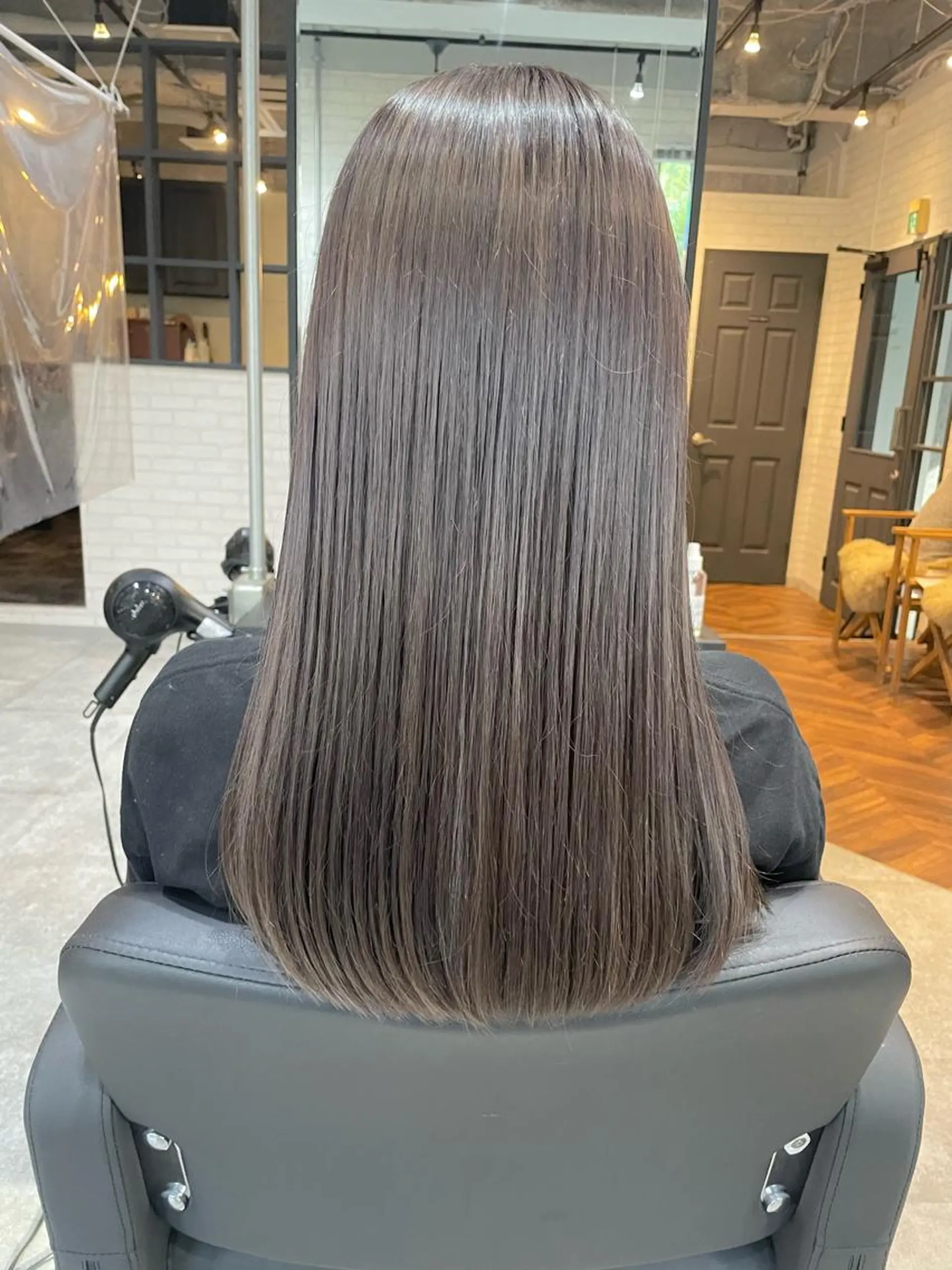 セミロング カラー 髪質改善 トリートメント ヘアカラー トリートメント 縮毛矯正/髪質改善 レイヤー/山内健太郎のヘアスタイル
