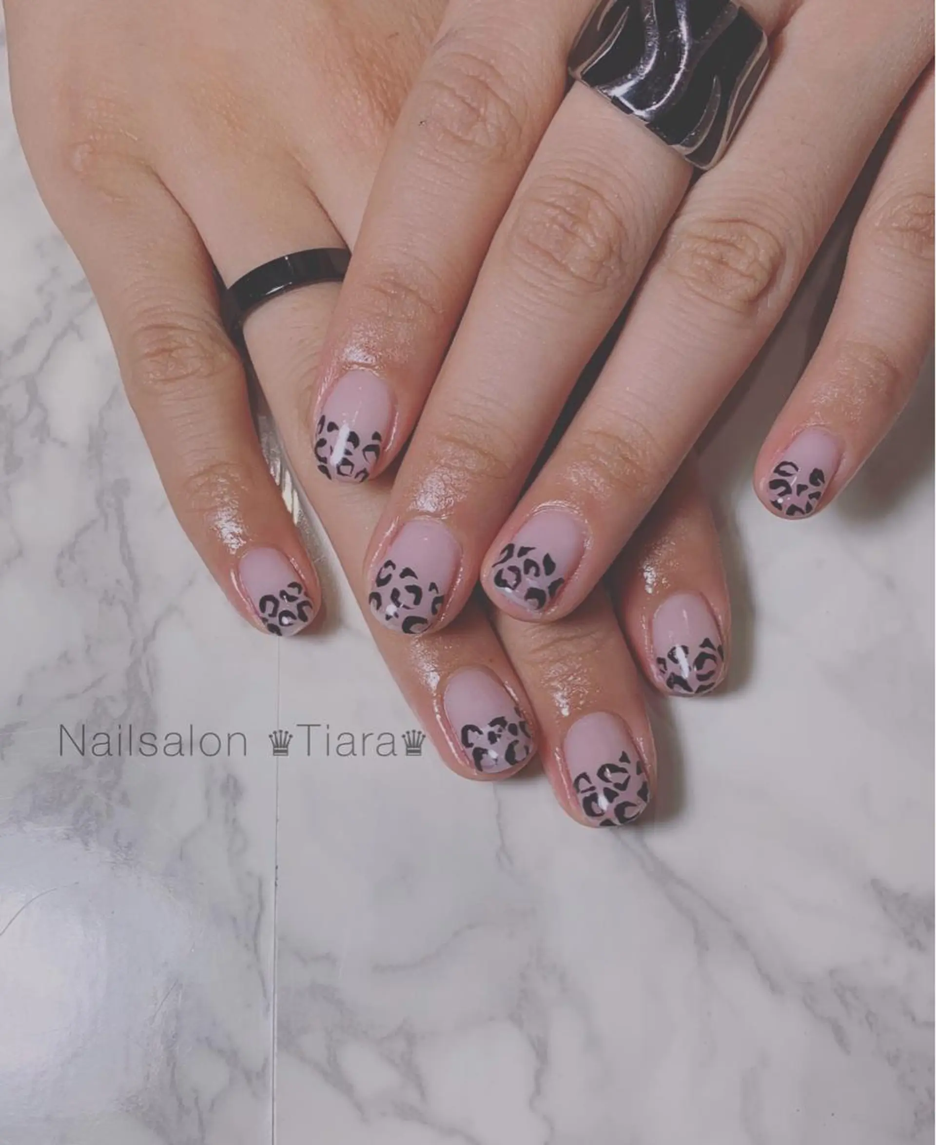 ネイル ハンドネイル Tiara♛ティアラ 山口くるみのネイルデザイン