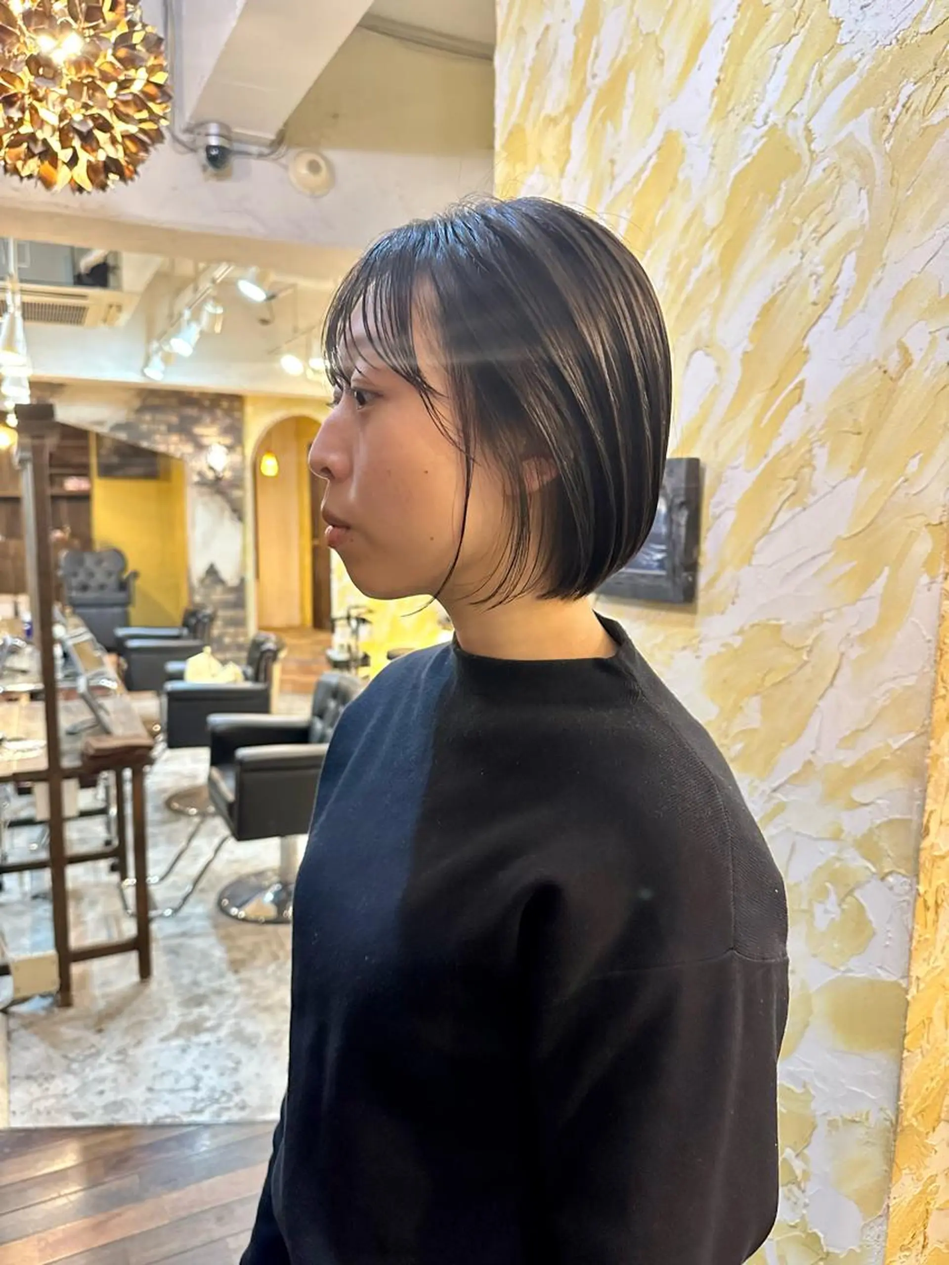 ショート カラー ショートボブ ボブ ショートヘア カット ヘアカラー トリートメント ボブ/ショート/縮毛 /レイヤー/内山翔太のヘアスタイル