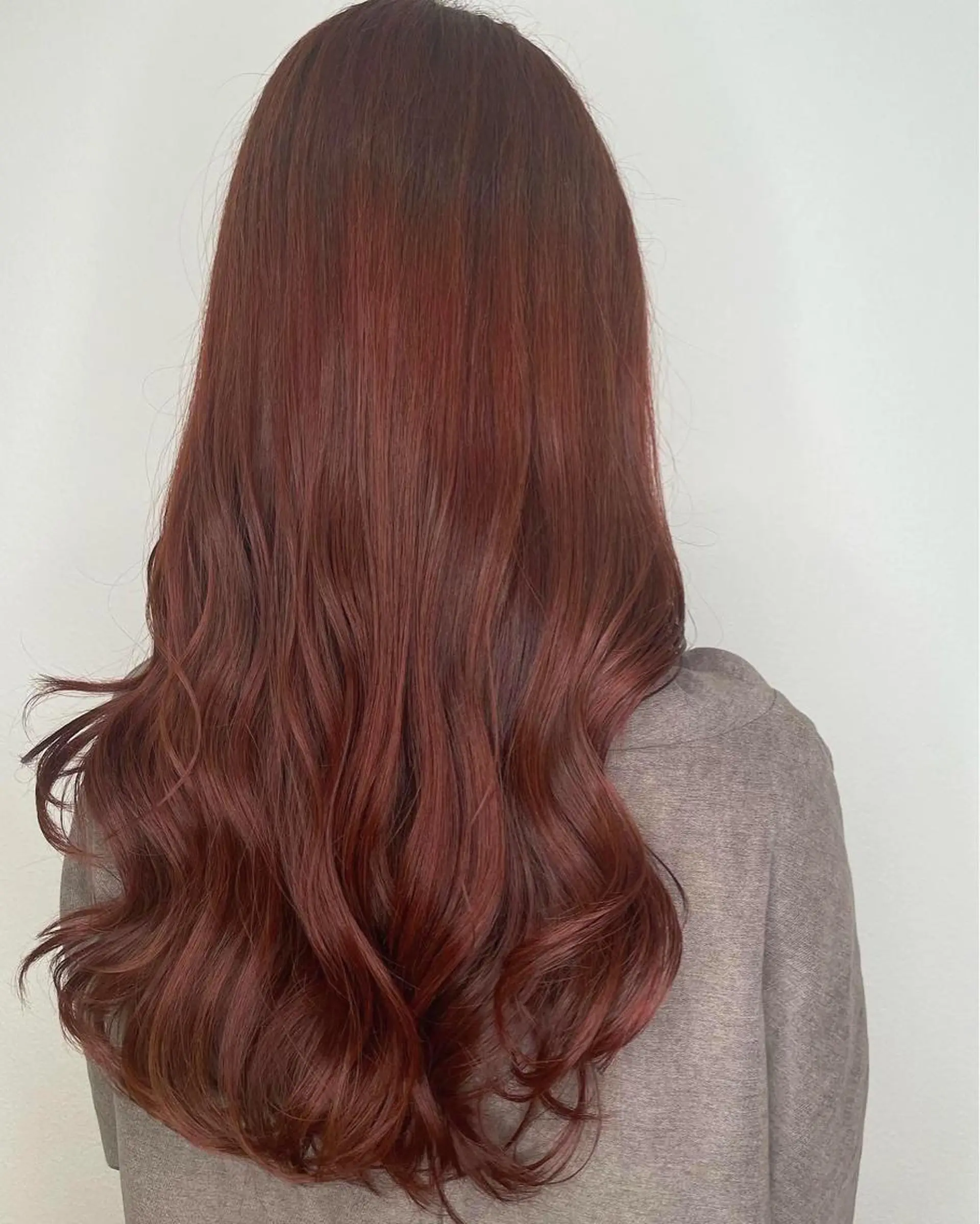ロング カラー アッシュ ブラウンカラー カシス 透明感カラー グラデーションカラー カット ヘアカラー トリートメント 河合秀明/ハイライト /インナーカラーのヘアスタイル