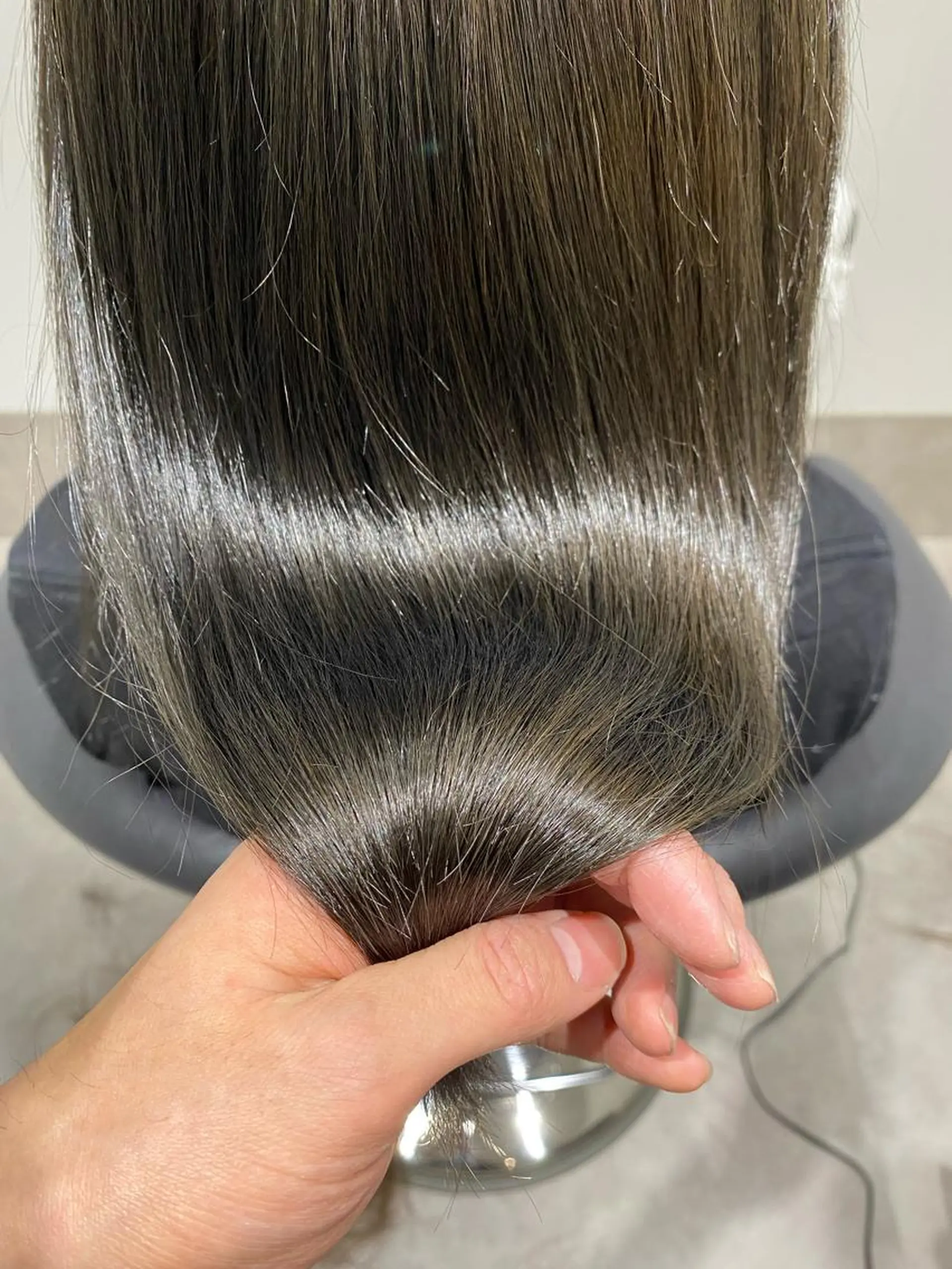 ミディアム カラー 髪質改善・育髪サロンABELIA所属・大西 敦之のヘアスタイル