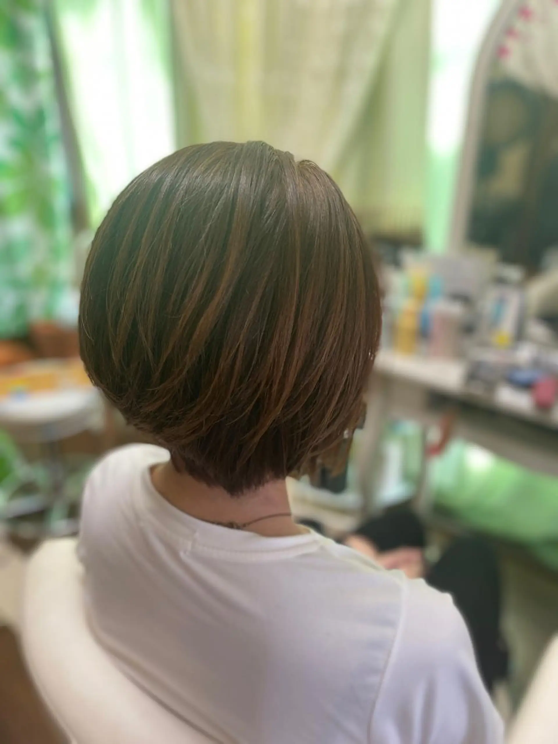 ショート カラー ベージュカラー ピンクカラー ピンクベージュ トリートメント 酸熱トリートメント ヘアカラー トリートメント hairmake Sakura松本真理のヘアスタイル