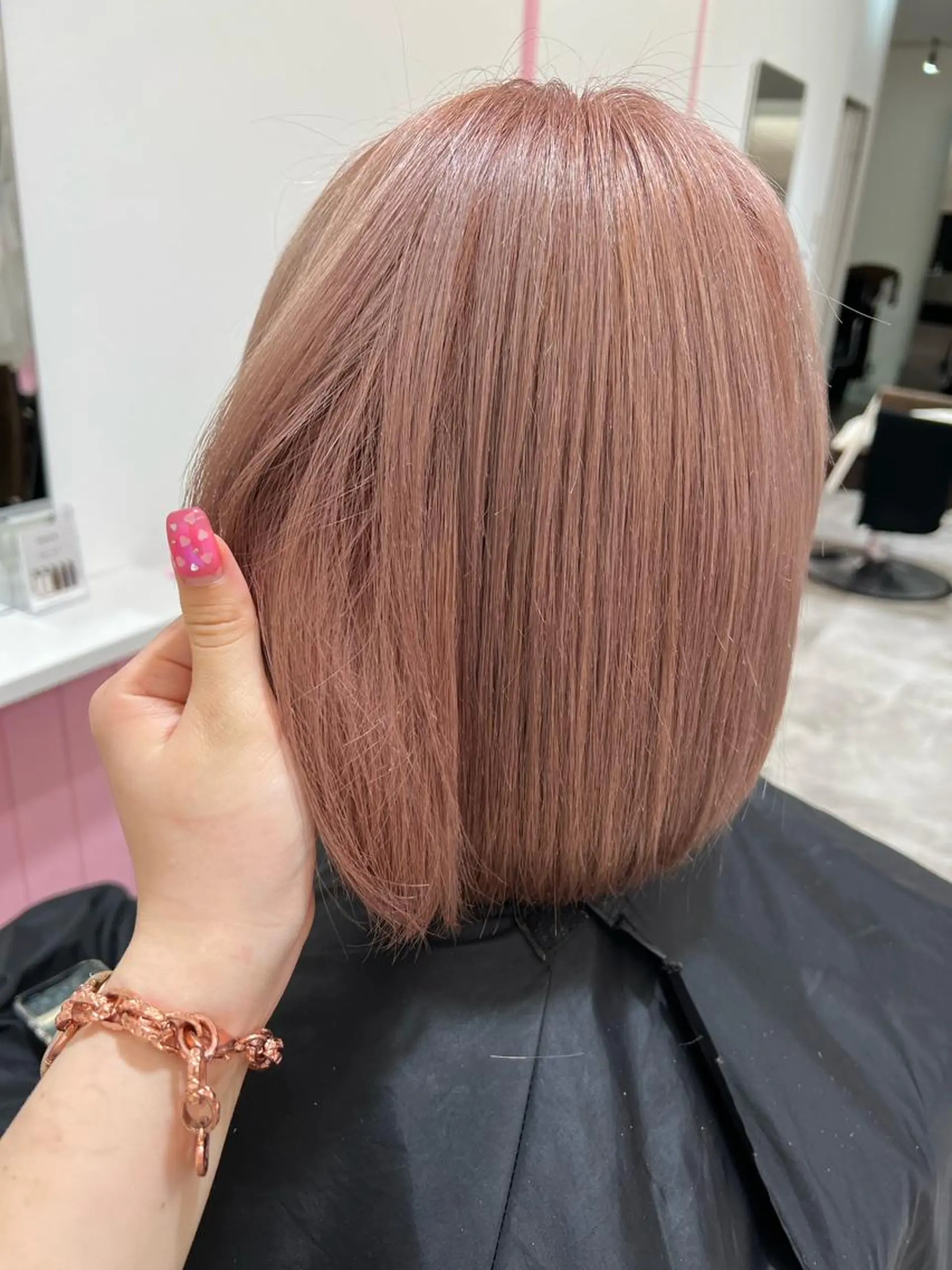 ショート ハイトーン♡ブリーチ ♡エクステ♡nanaのヘアスタイル