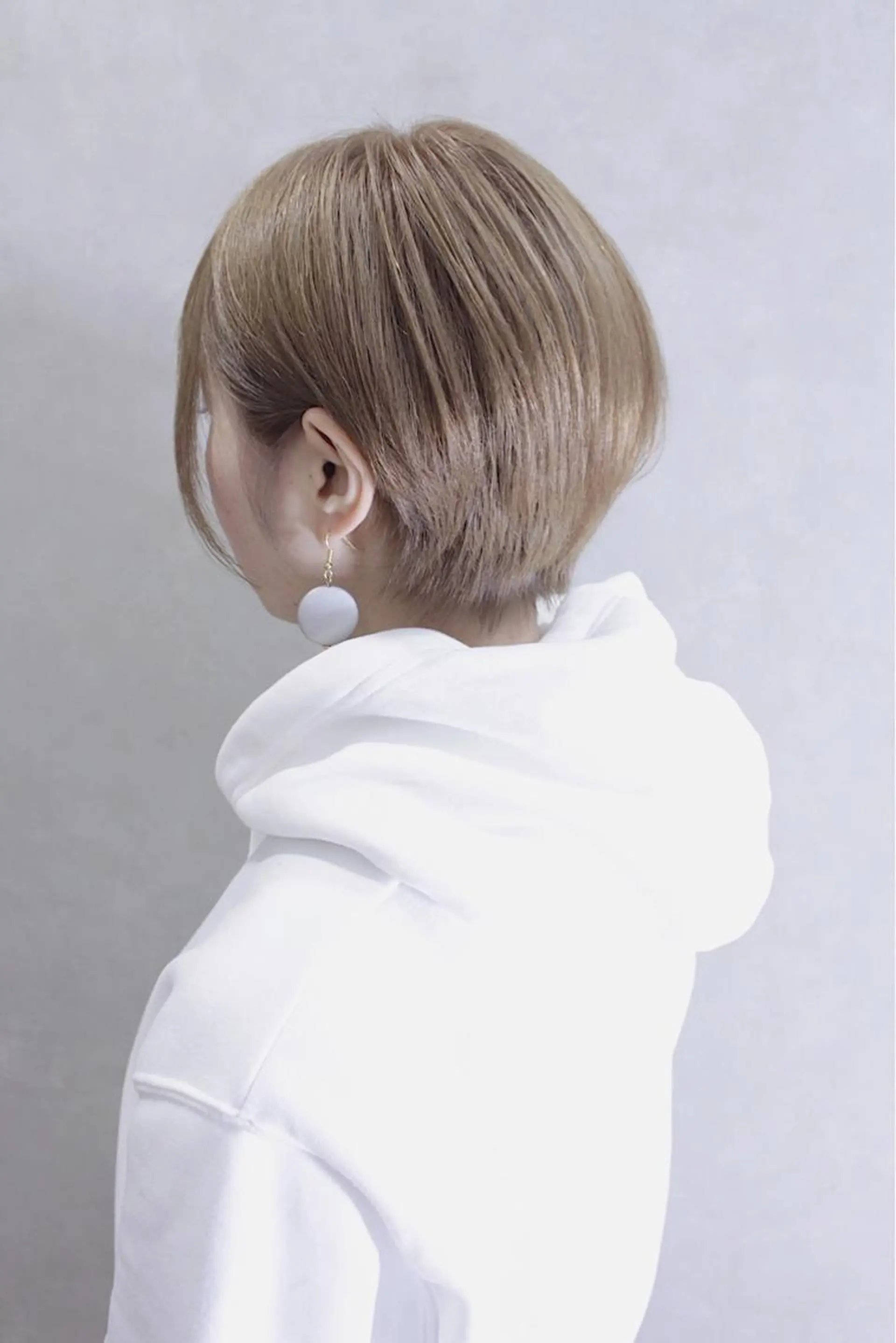 ショート カラー ヘアアレンジ ベージュカラー ヘアカラー トリートメント lani 天神大名/ブリーチのヘアスタイル