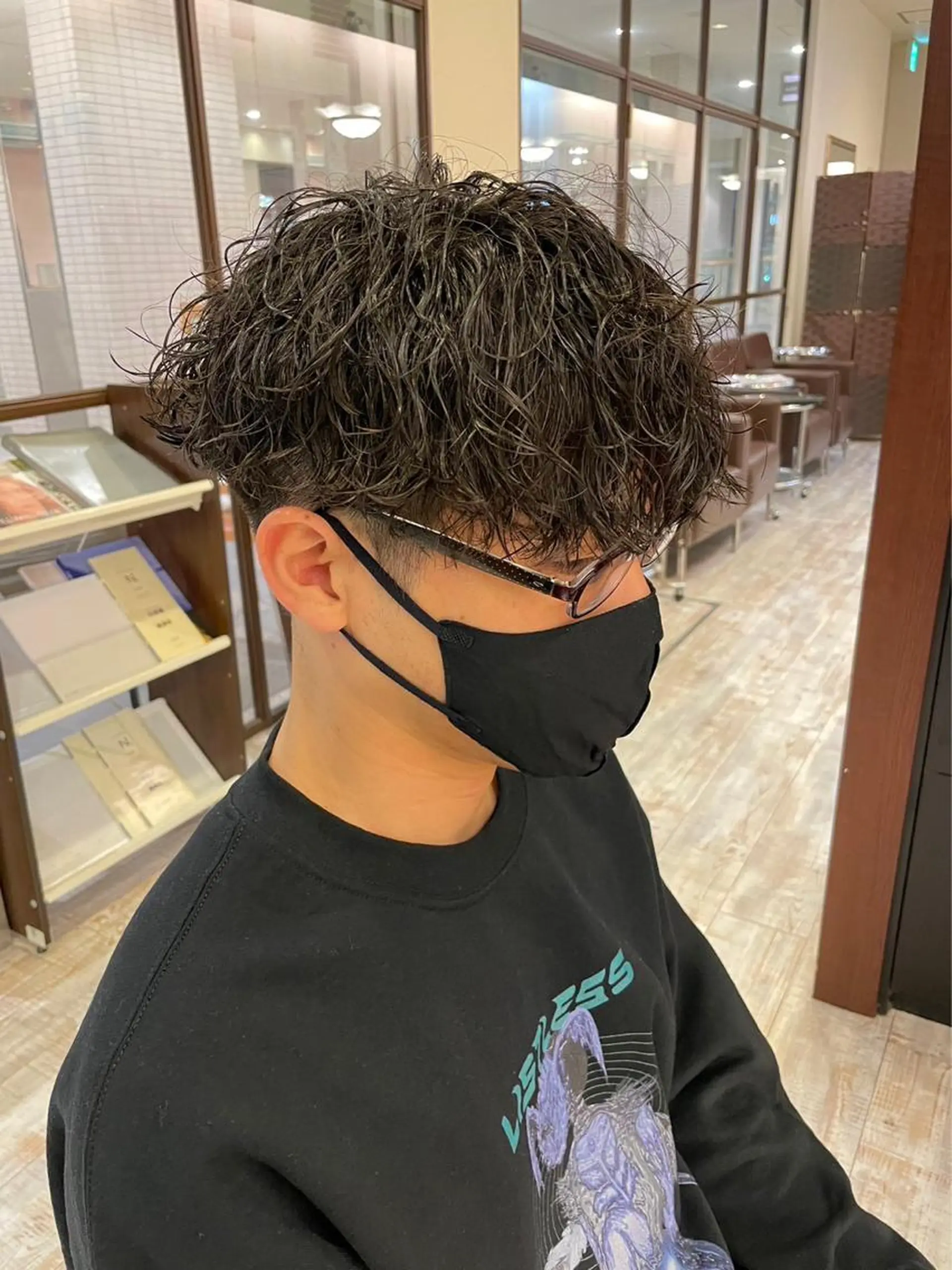 パーマ 透明感カラー特化 🫧西岡輝美🫧のヘアスタイル