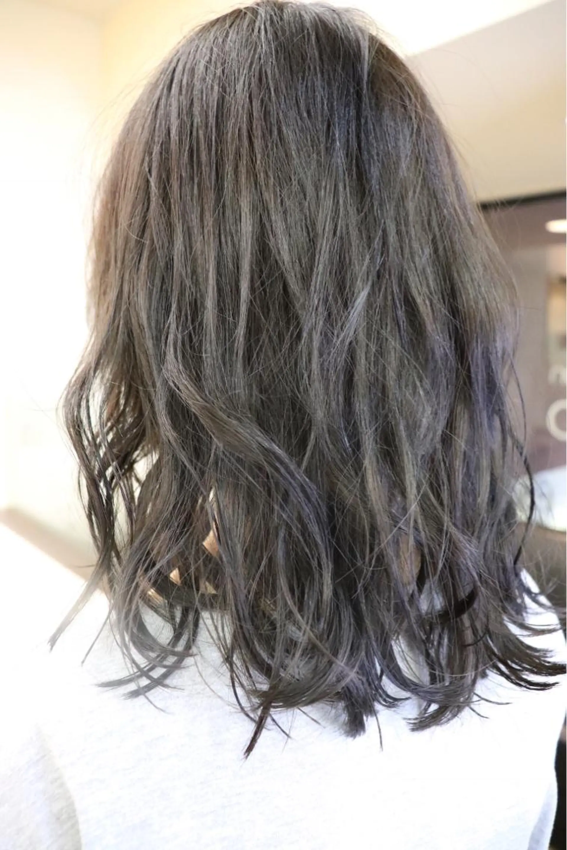 ミディアム カラー 萌花 moeka /韓国/レイヤーのヘアスタイル